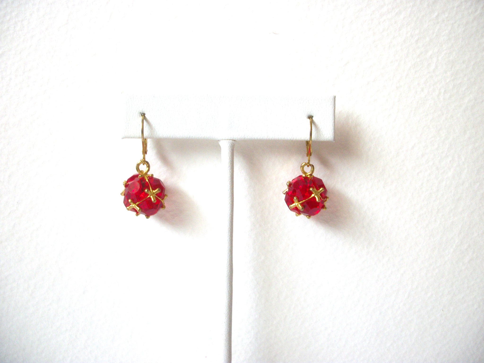 Smaller Vintage 1950s Gold Red Glass Earrings 121120