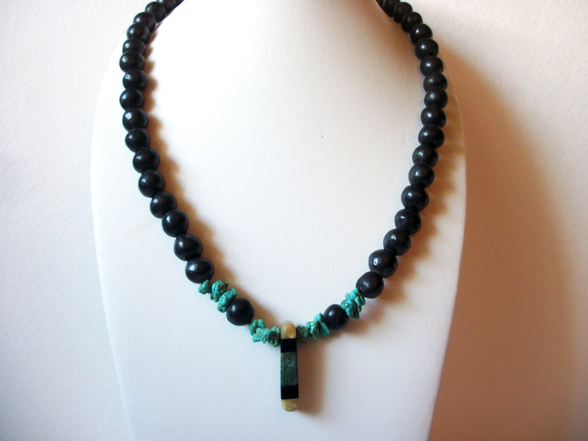 Vintage Turquoise Stone Chips Necklace 60720