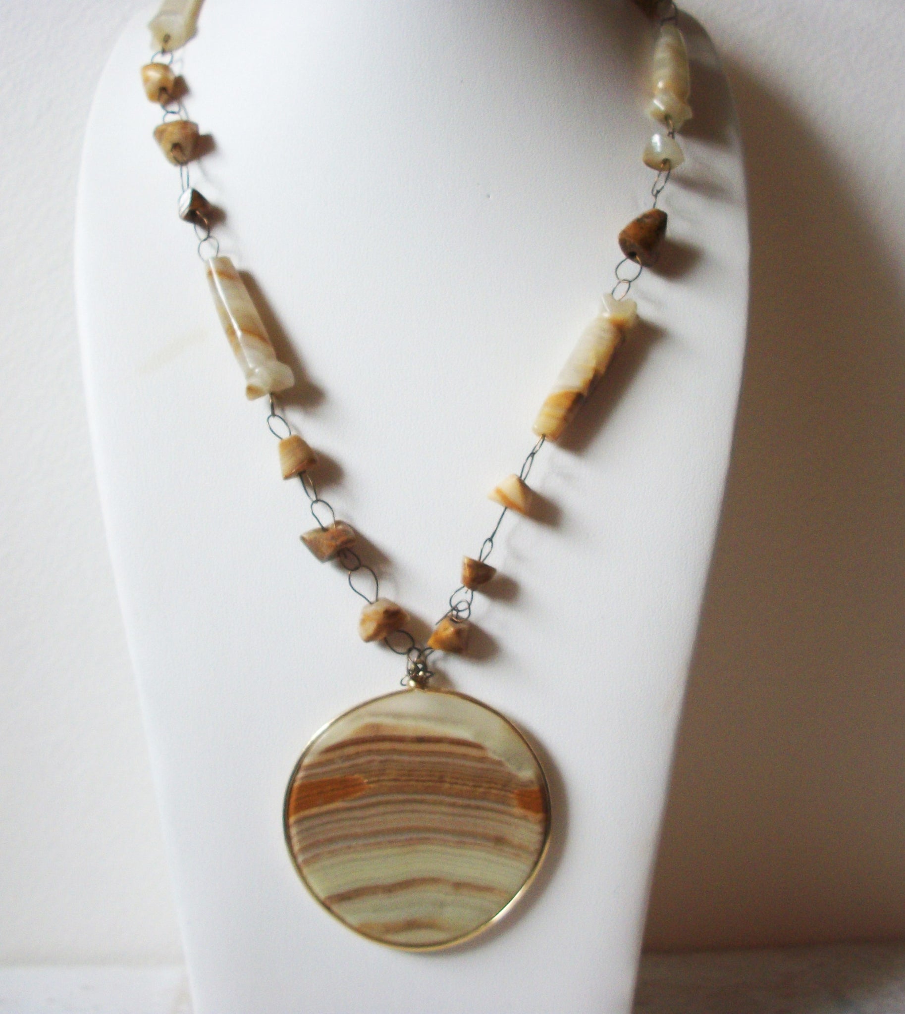 Retro Tan Brown Glass Stones Necklace 60620