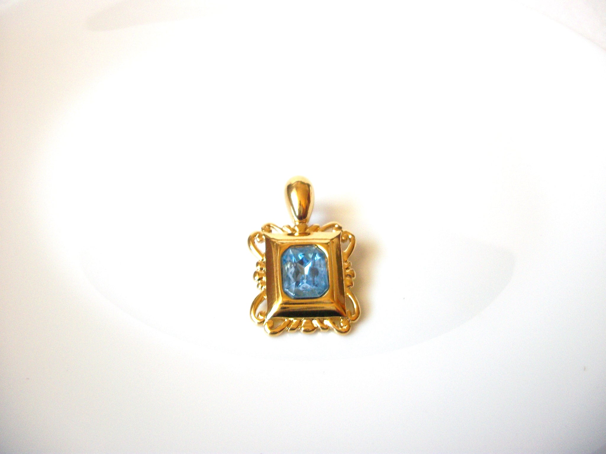 Vintage Blue Rhinestone Pendant 121520