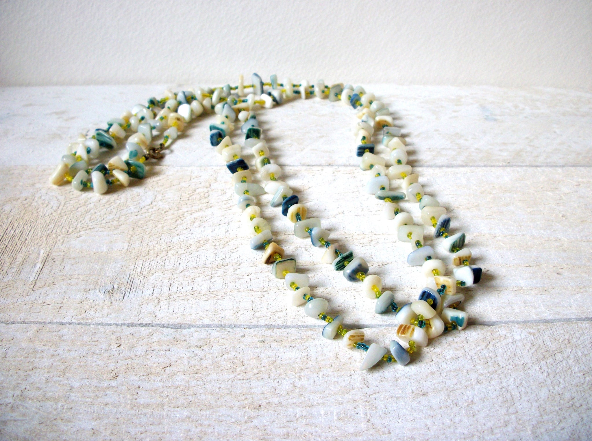 Vintage 54 Inch Shell Chips Necklace 60620