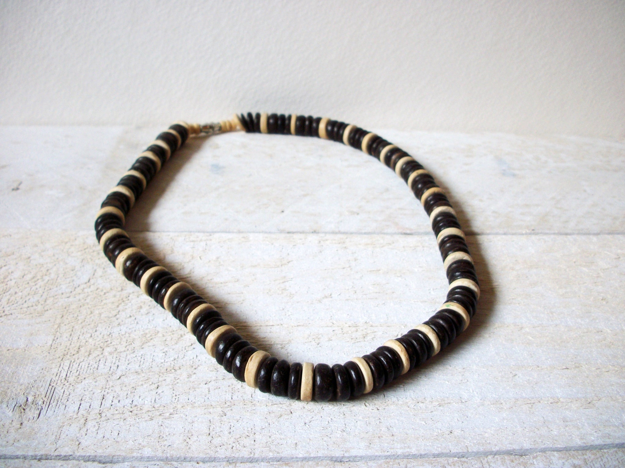Bohemian Wood Puka Shell Necklace 60820
