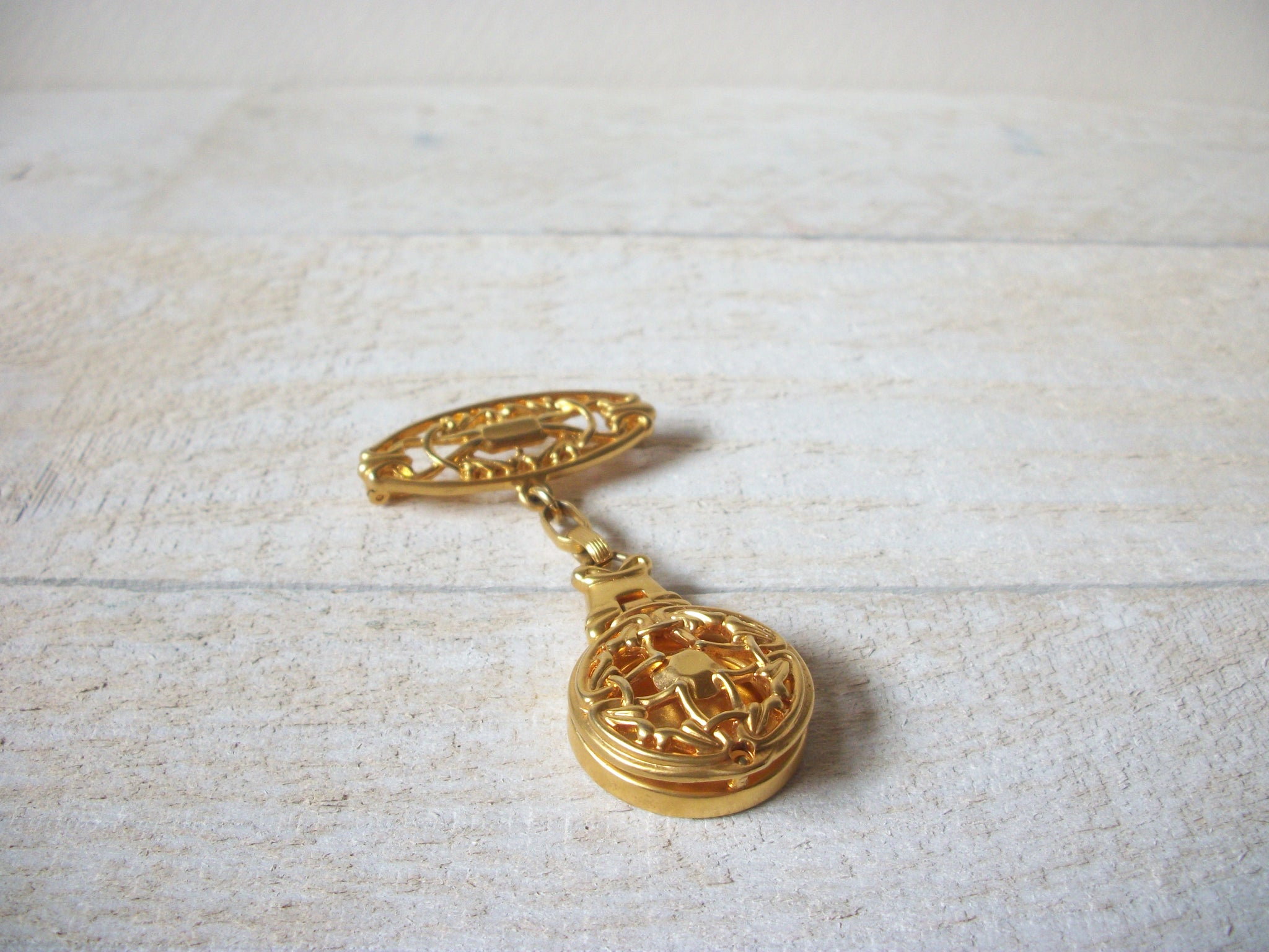 Liz Claiborne Brooch 60820