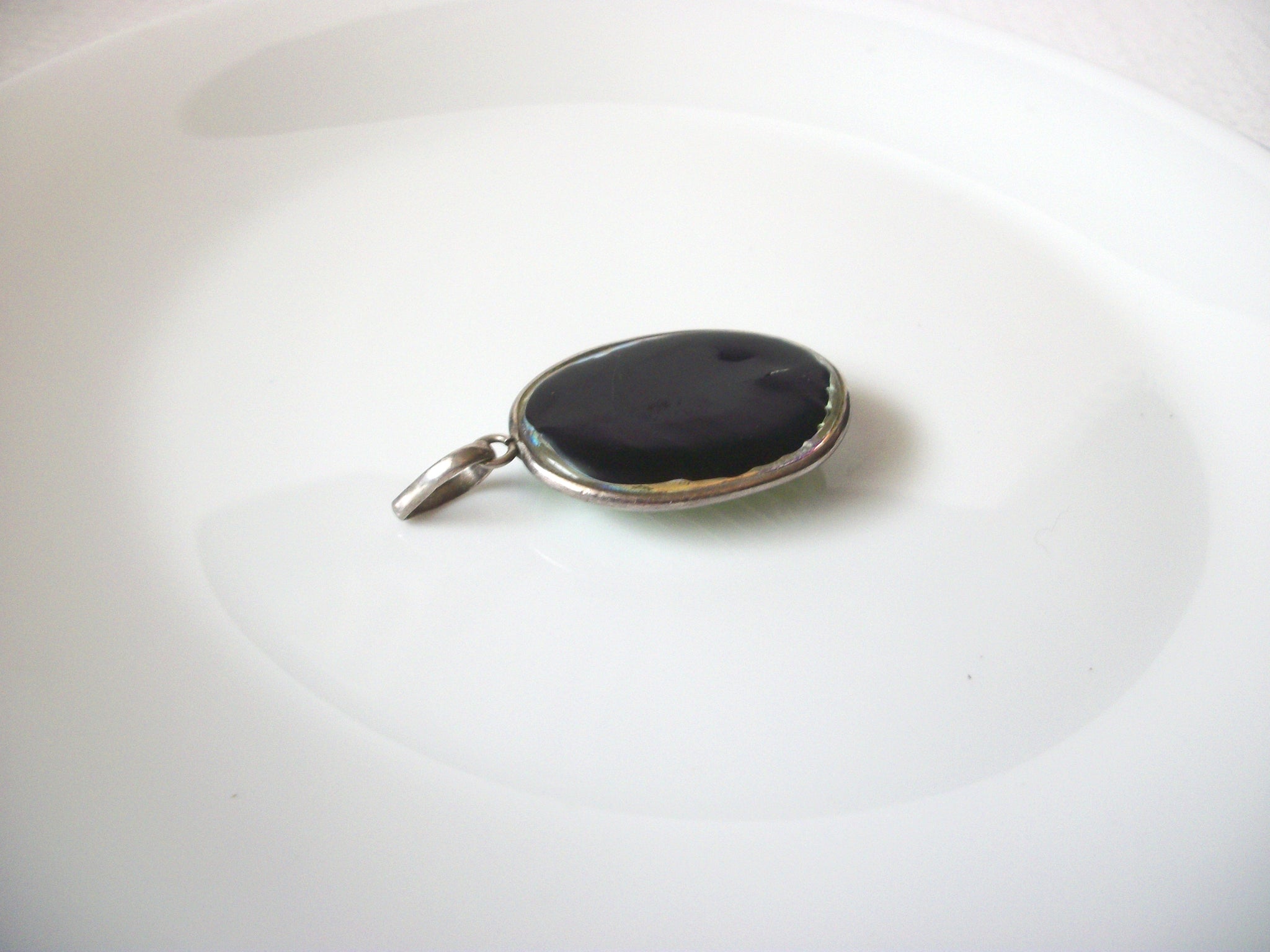 Vintage 1950s Glass Leaf Pendant 121720