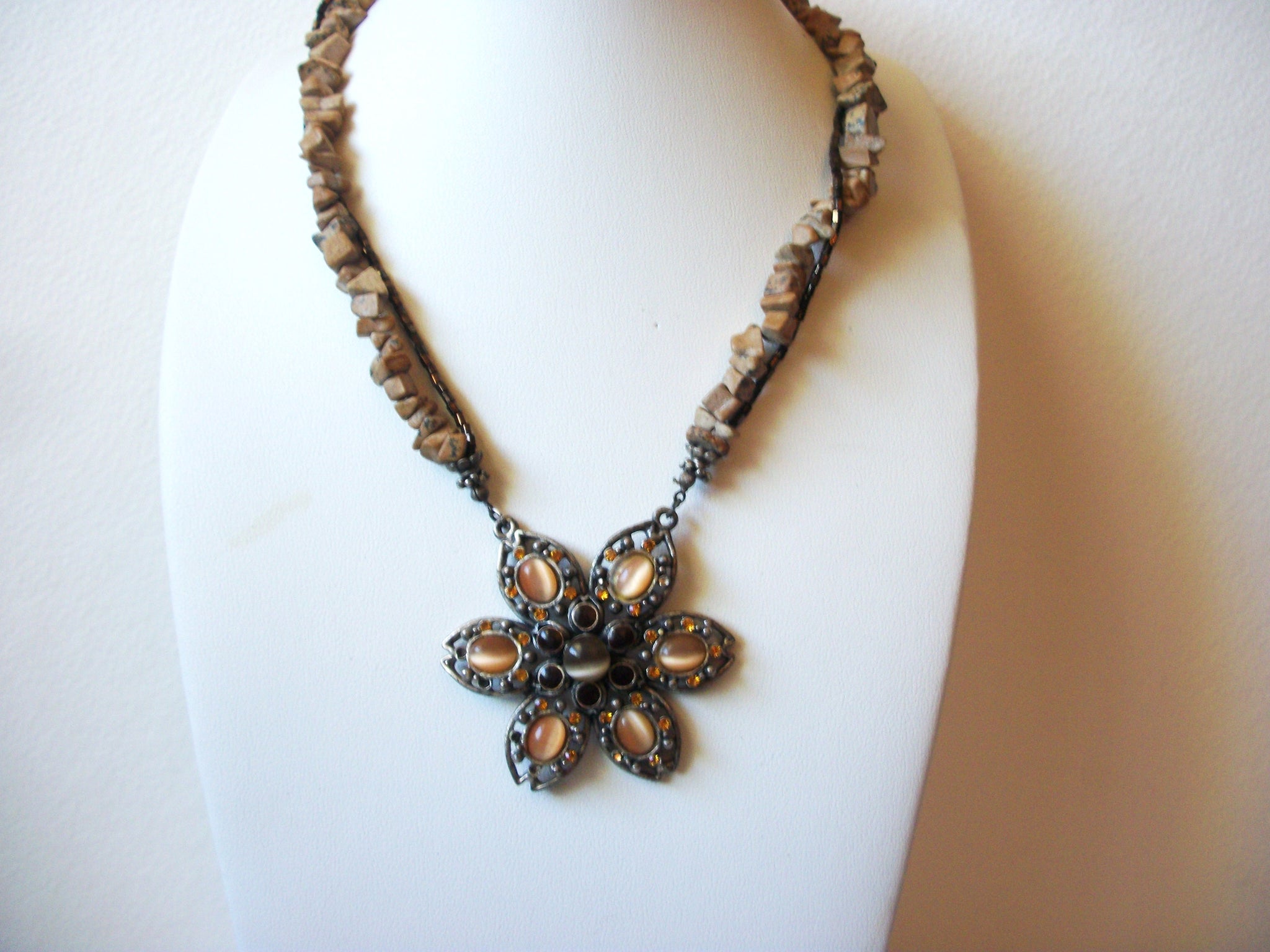 Vintage Glass Semi Precious Jasper Necklace 62920