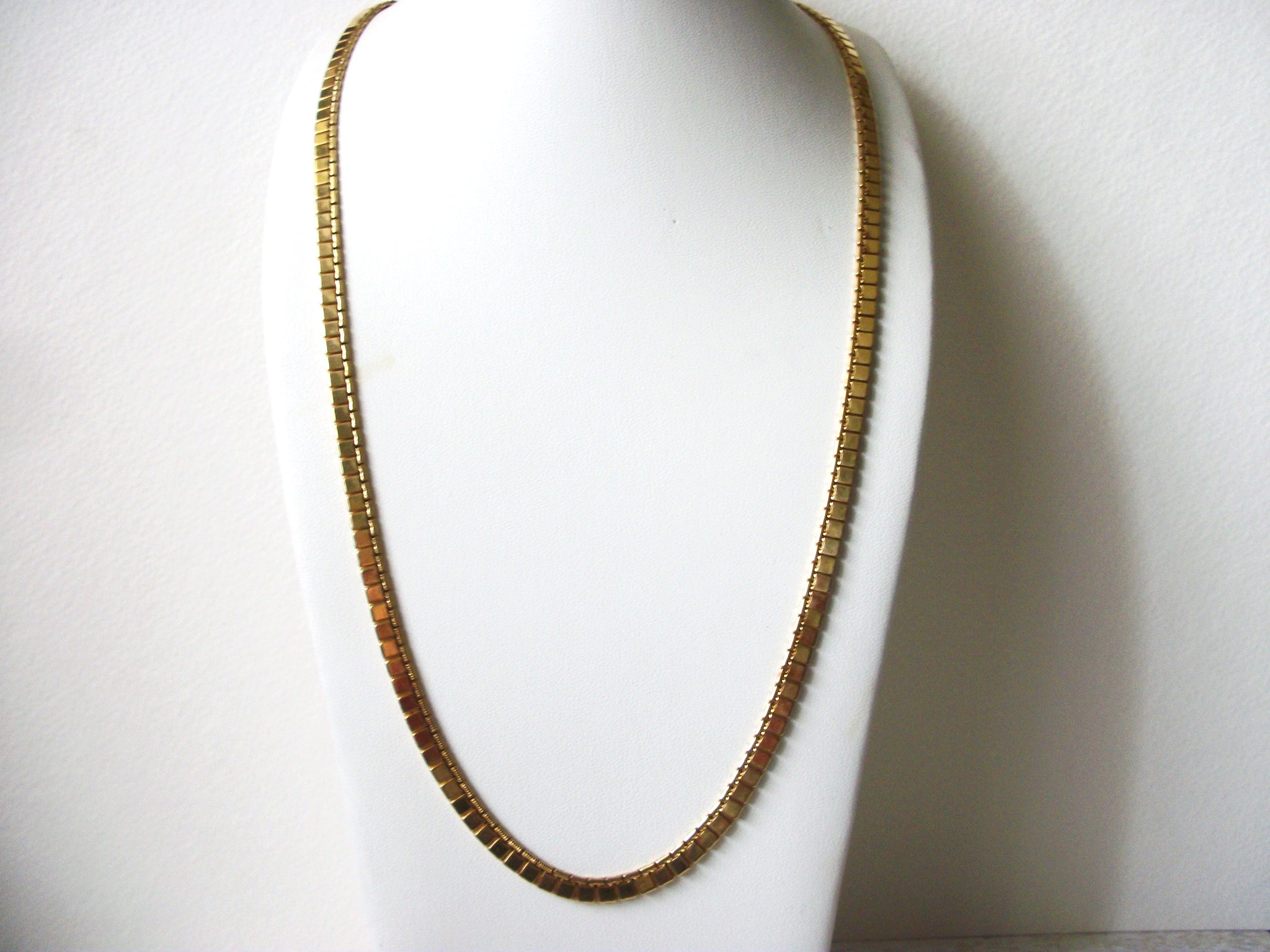 MONET Vintage Gold Toned Necklace 61720