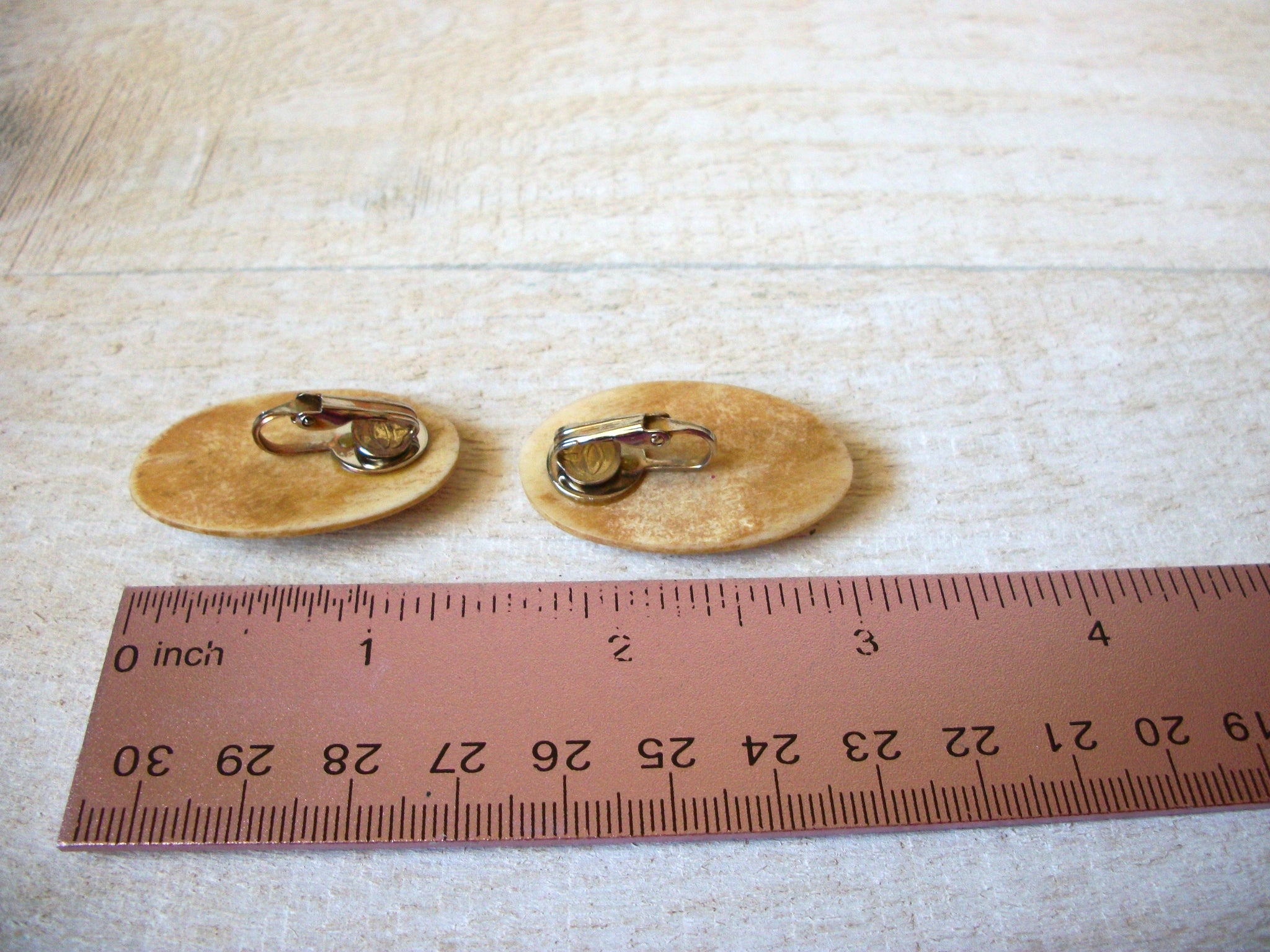 1950s Marbleized Vintage Earrings 61620