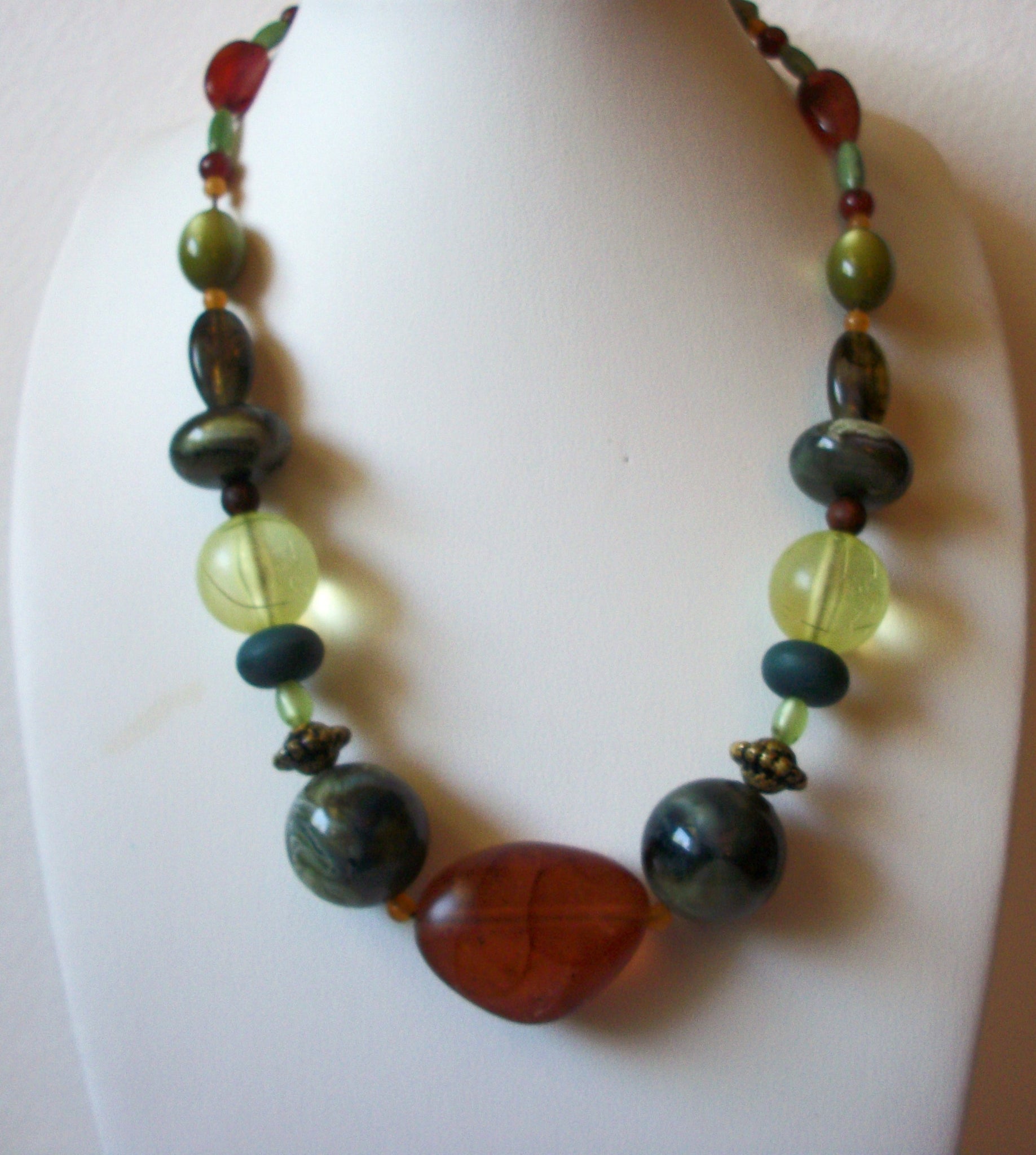 Vintage Lucite Garden Princess Necklace 61820