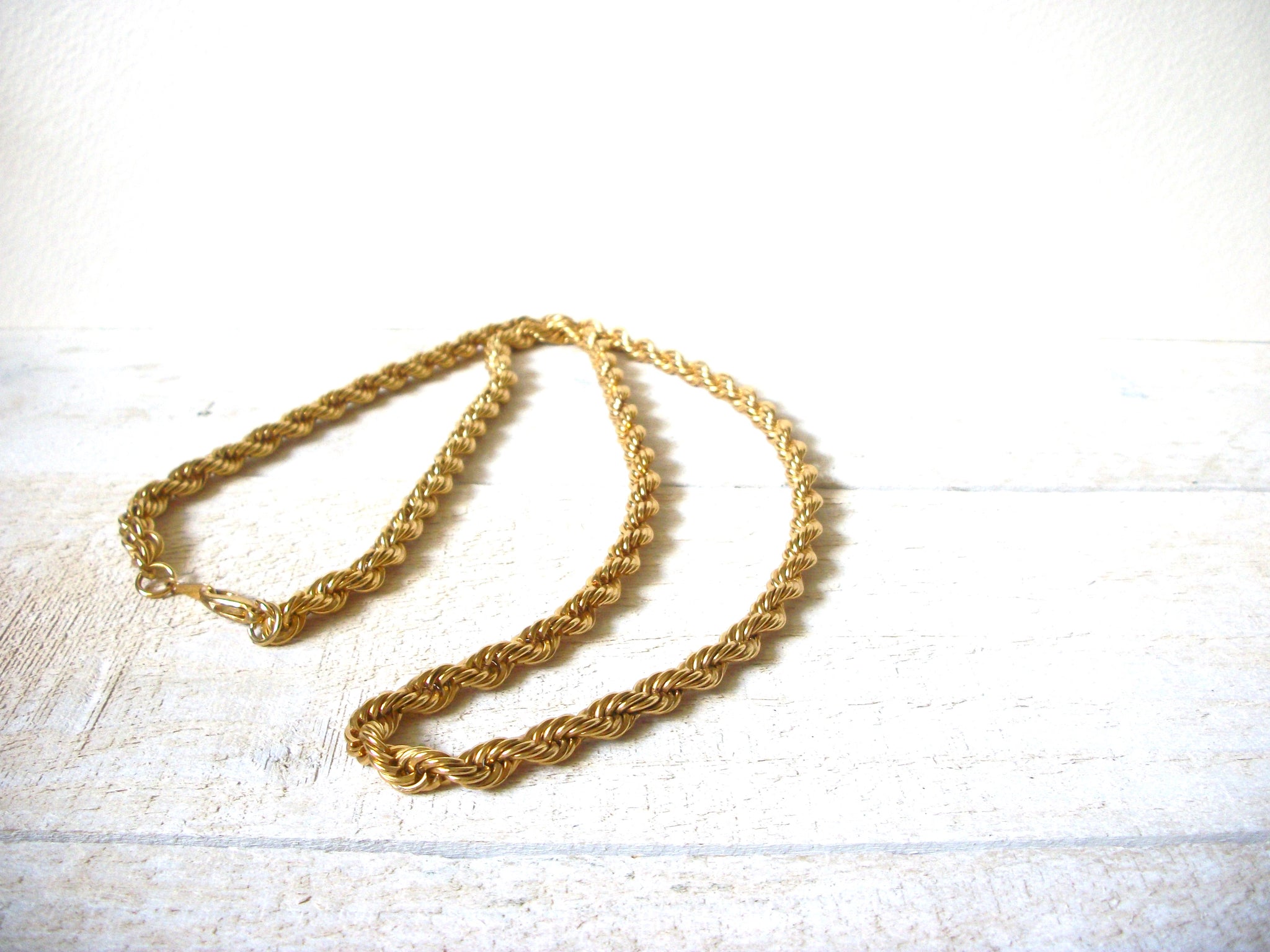 Vintage 30 Inch Rope Necklace 61020