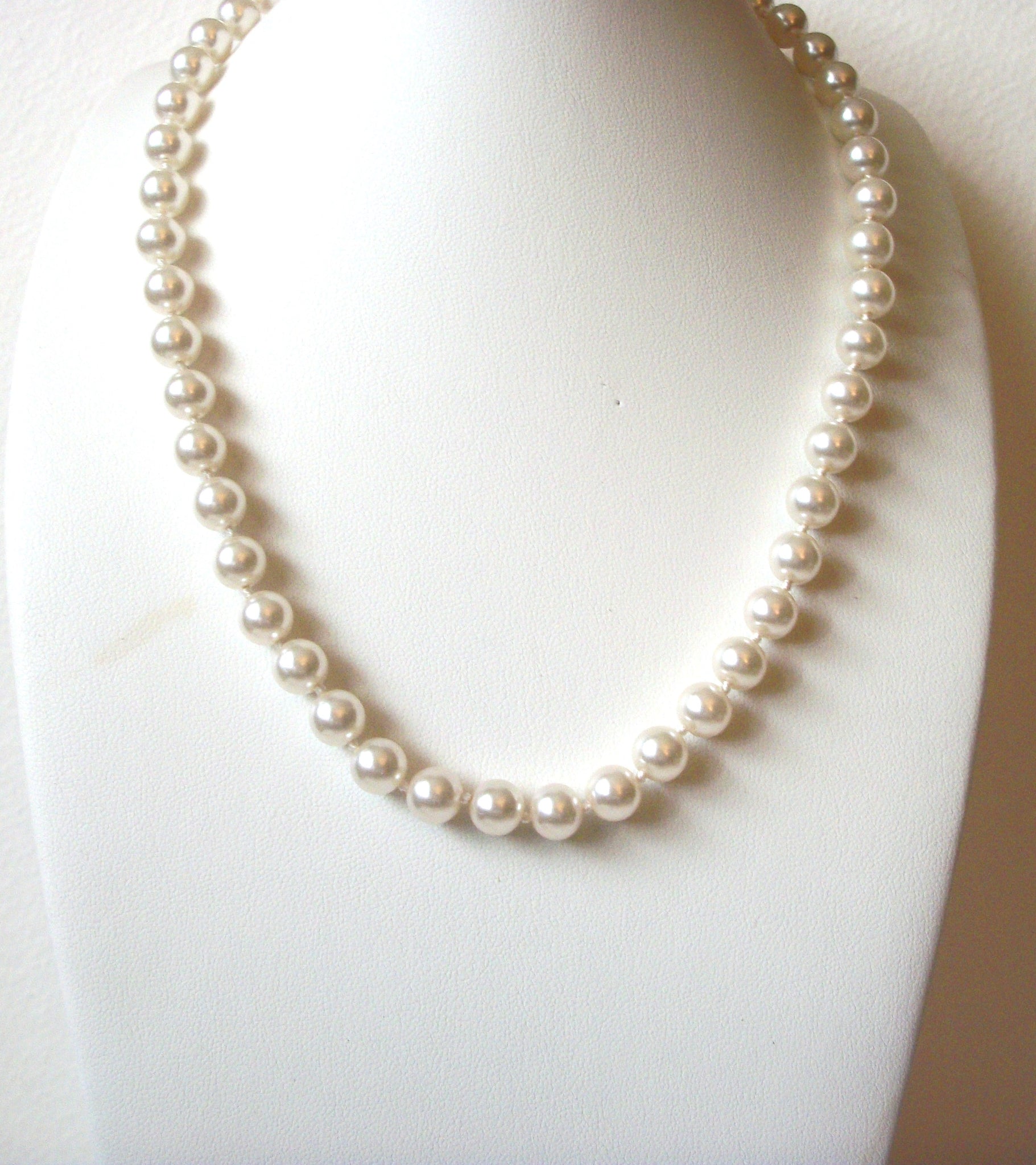 Retro White Glass Pearl Necklace 61720