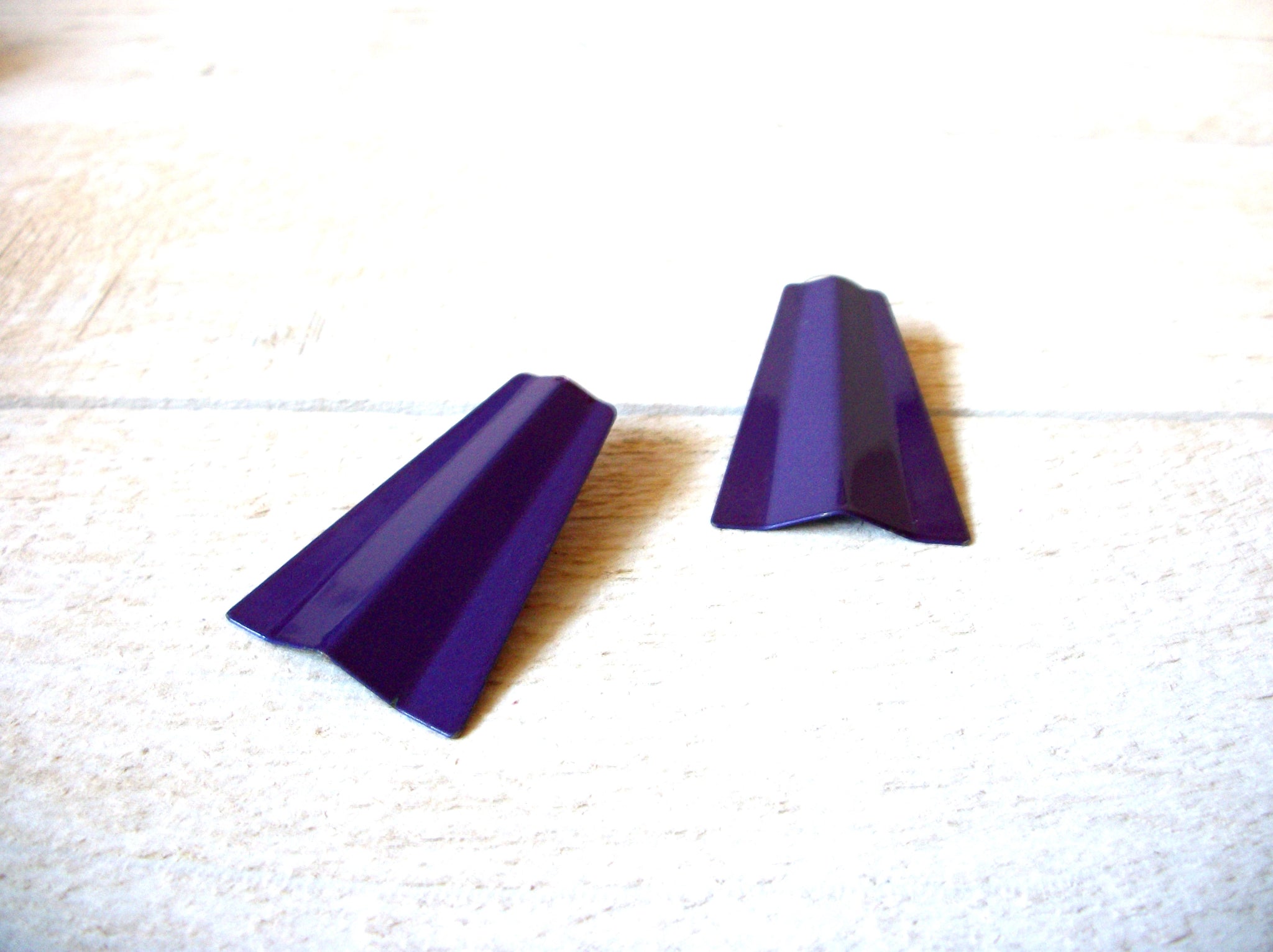 Larger Purple Retro Earrings 61520