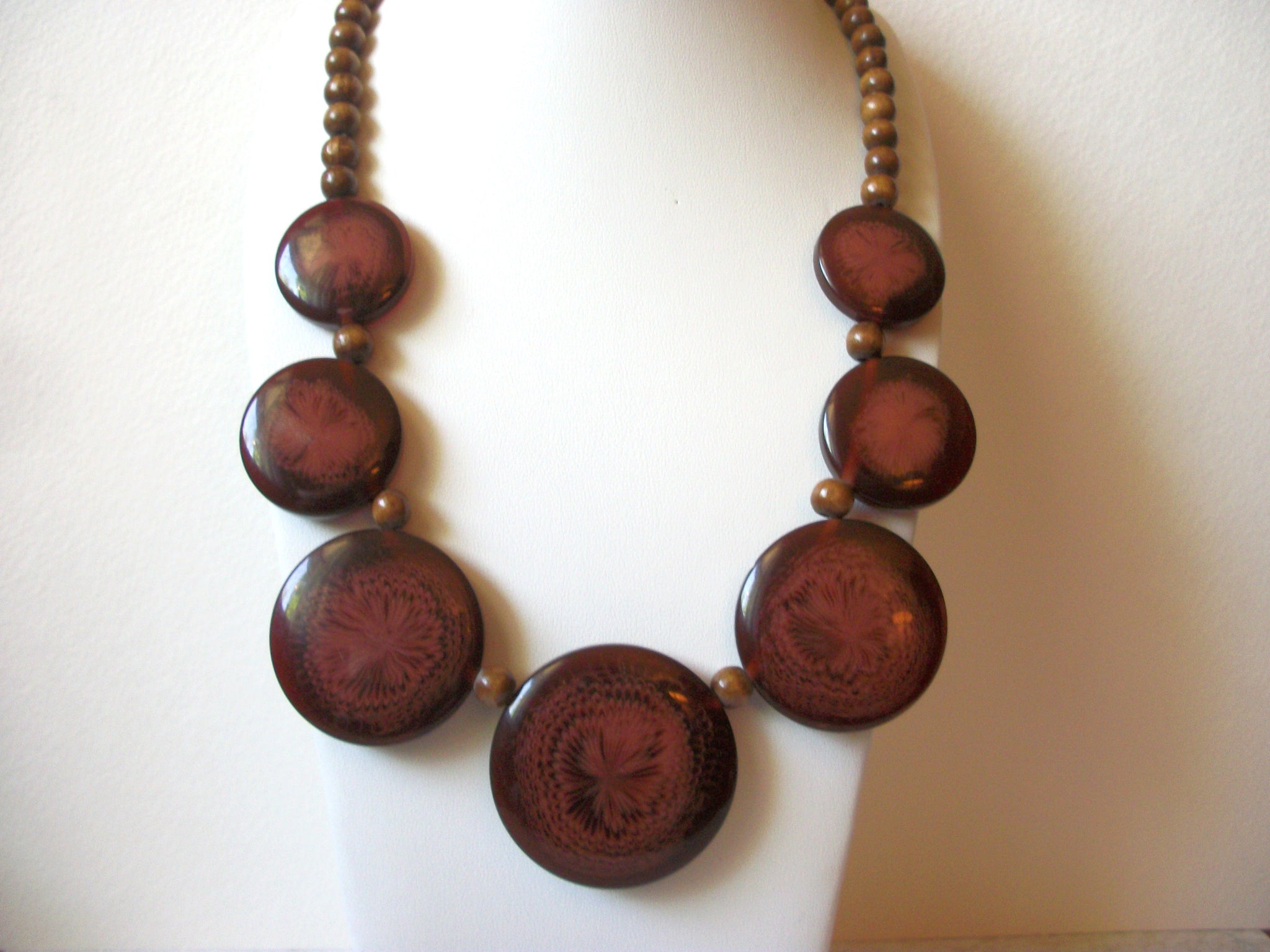 Vintage Lacquered Wood Necklace 61720