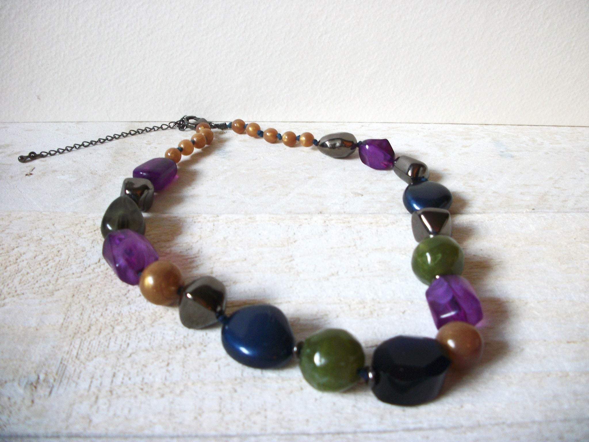 Vintage Lucite Necklace 62420