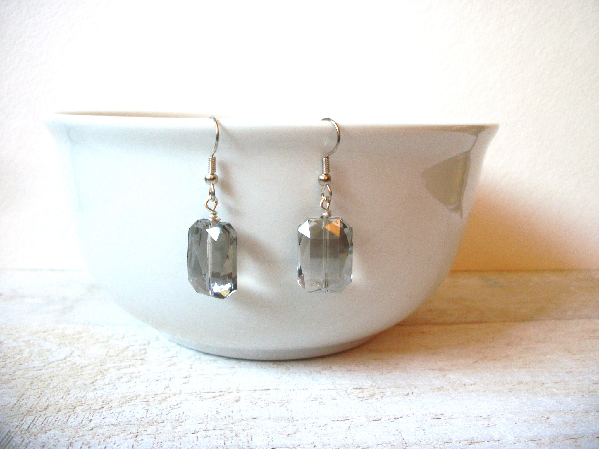Retro Pale Gray Glass Earrings  61520