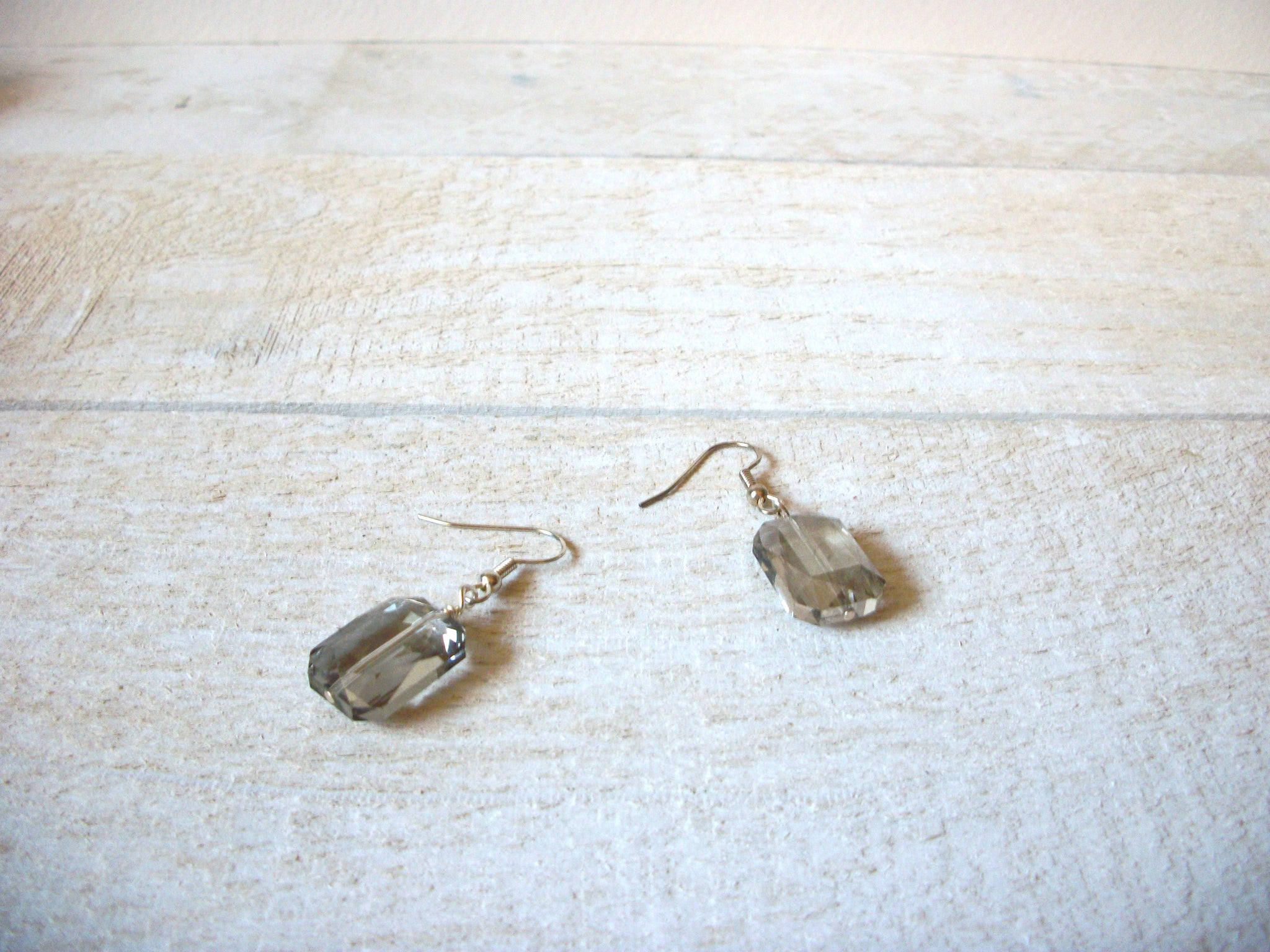 Retro Pale Gray Glass Earrings  61520