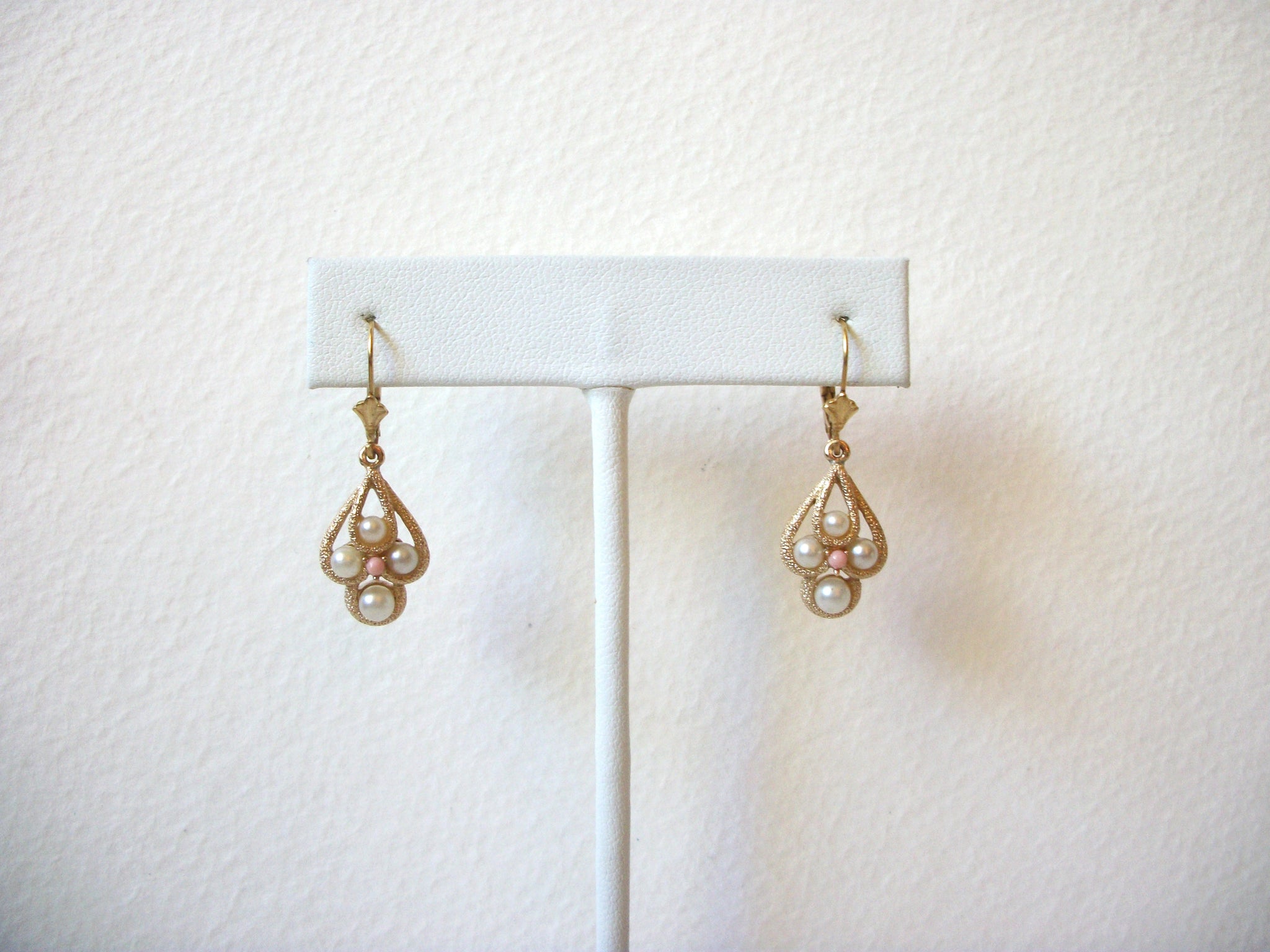 Vintage AVON Earrings 61620