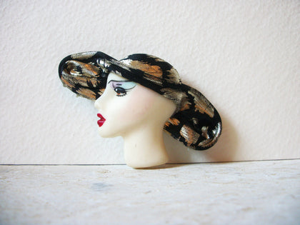 Hand Made Chic Lady Brooch 61920