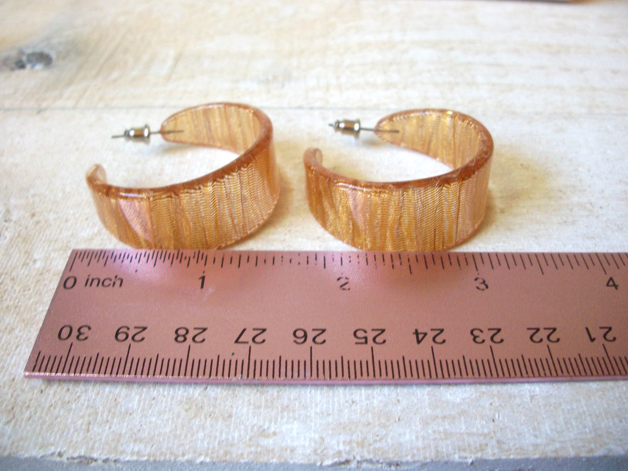 Retro Golden Apricot Hoop Earrings 63020