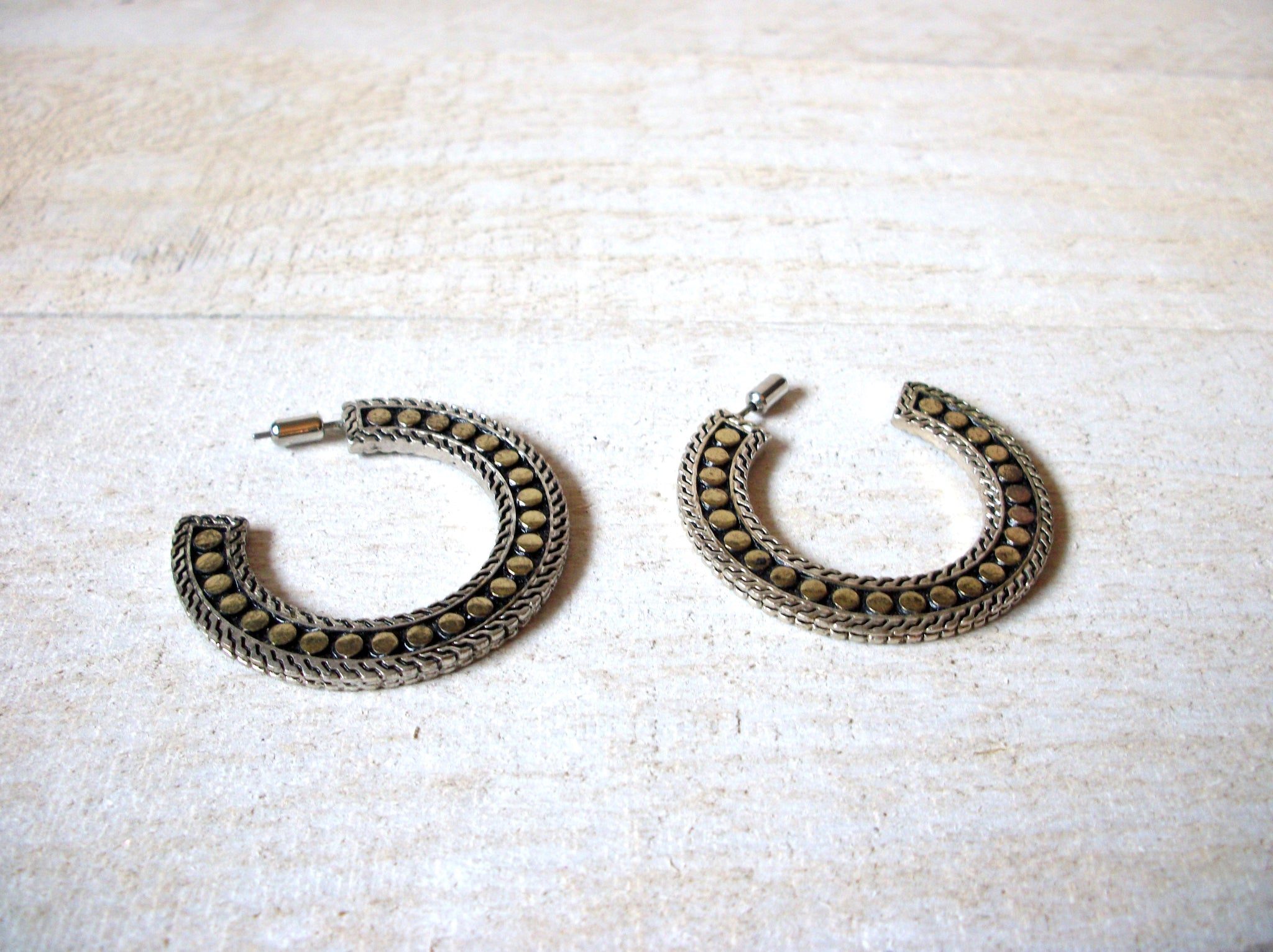 Retro Two Tone HoopEarrings 70320