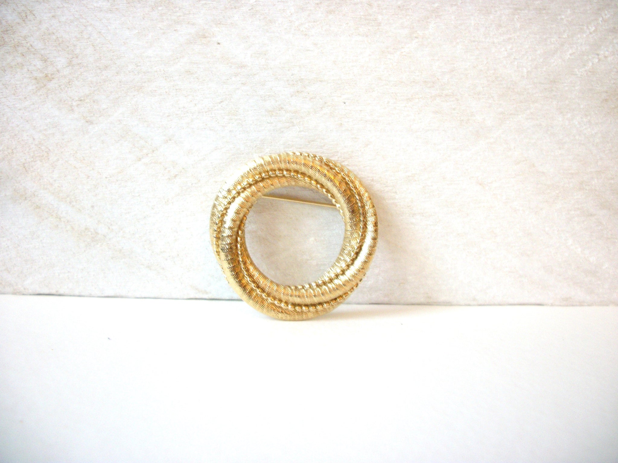 TRIFARI Gift Worthy Textured Gold Tone Pin 71218T