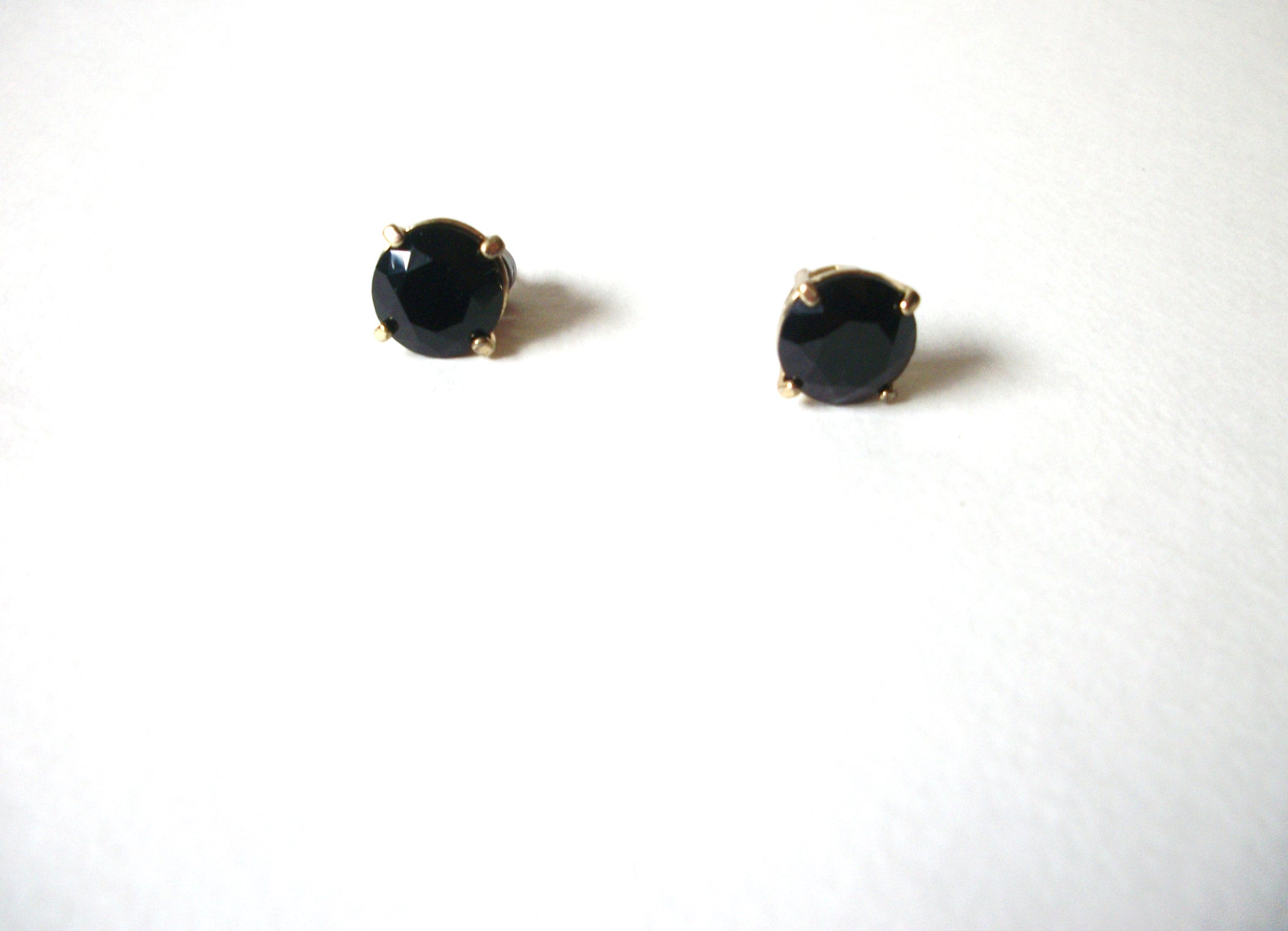 Vintage Black Glass Earrings 71020