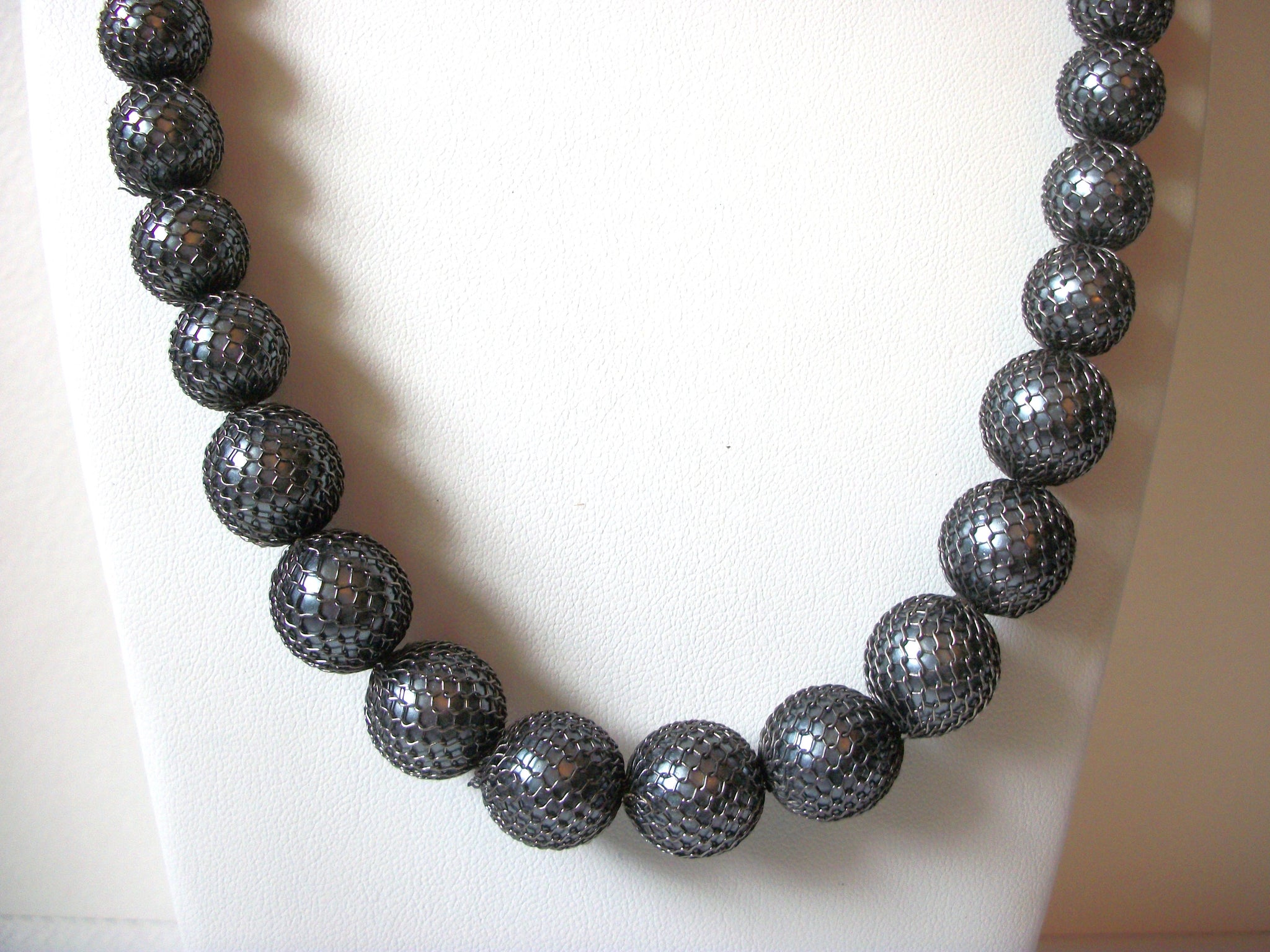 Vintage Gray Silver Necklace 101020