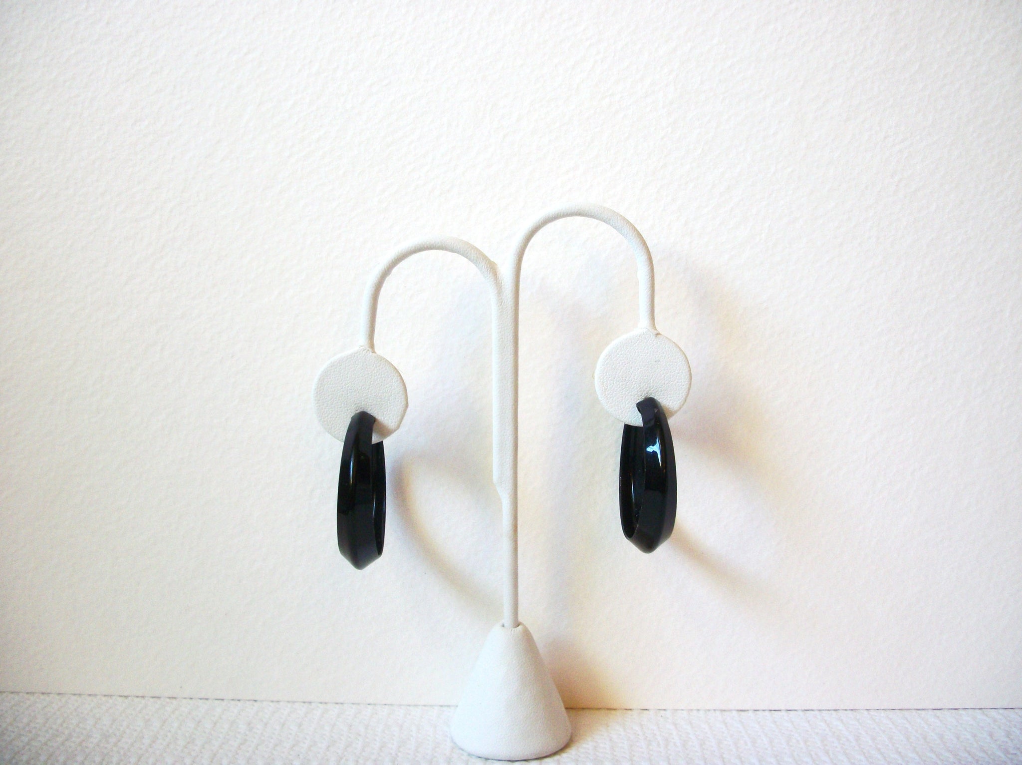 Retro Black Hoop Earrings 101120
