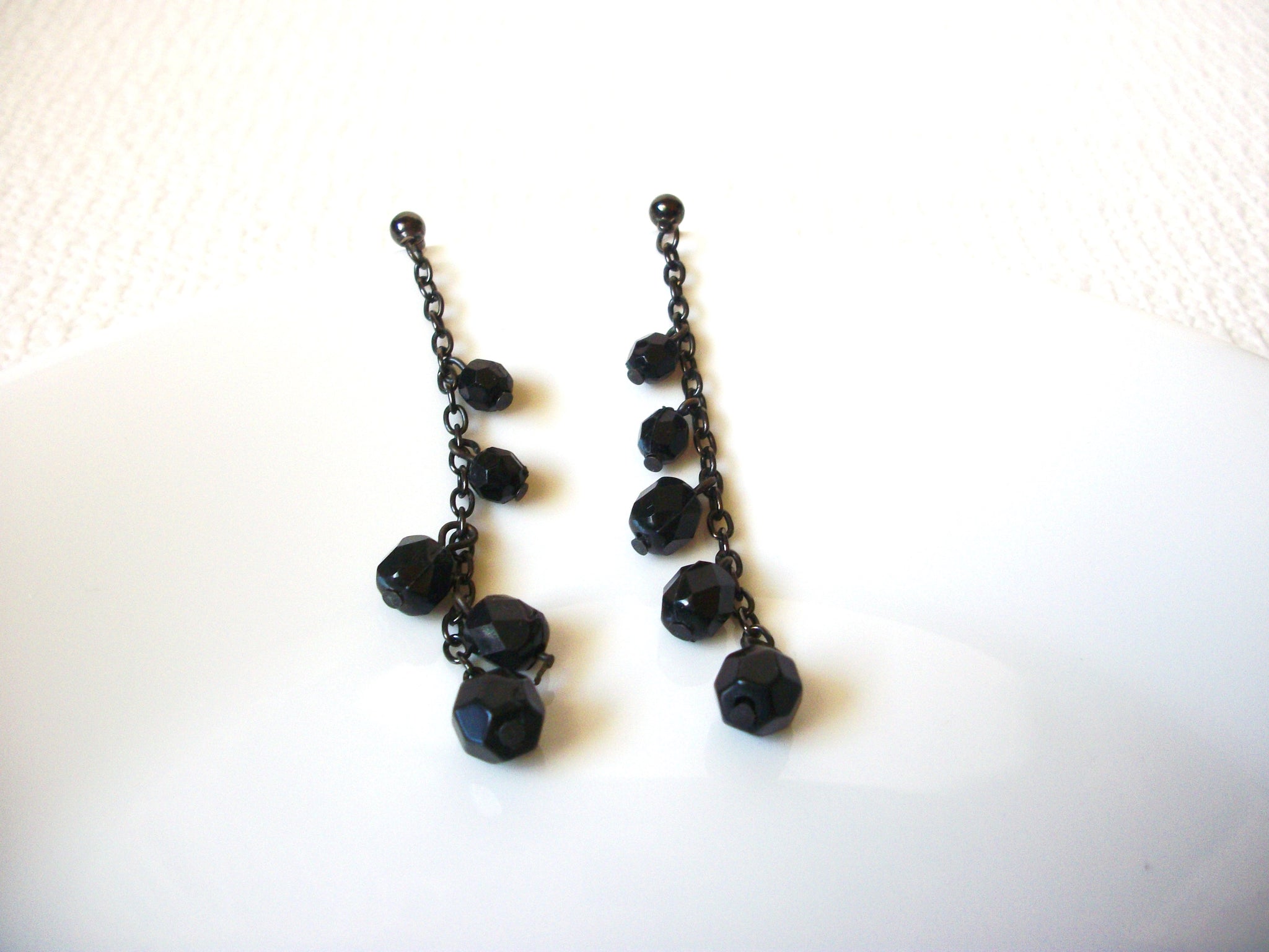 Retro Black Dangle Earrings 101120