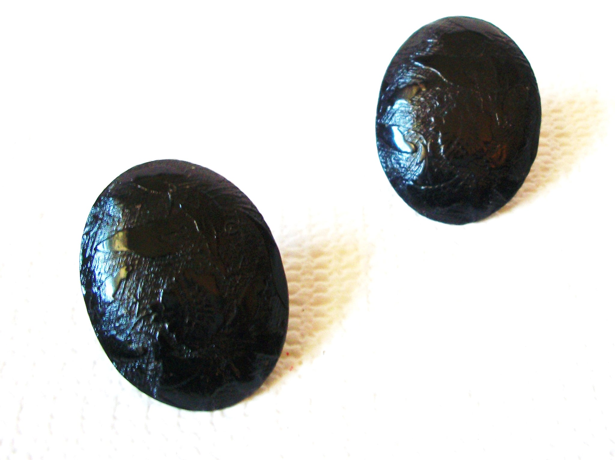 Retro Black Earrings 101120