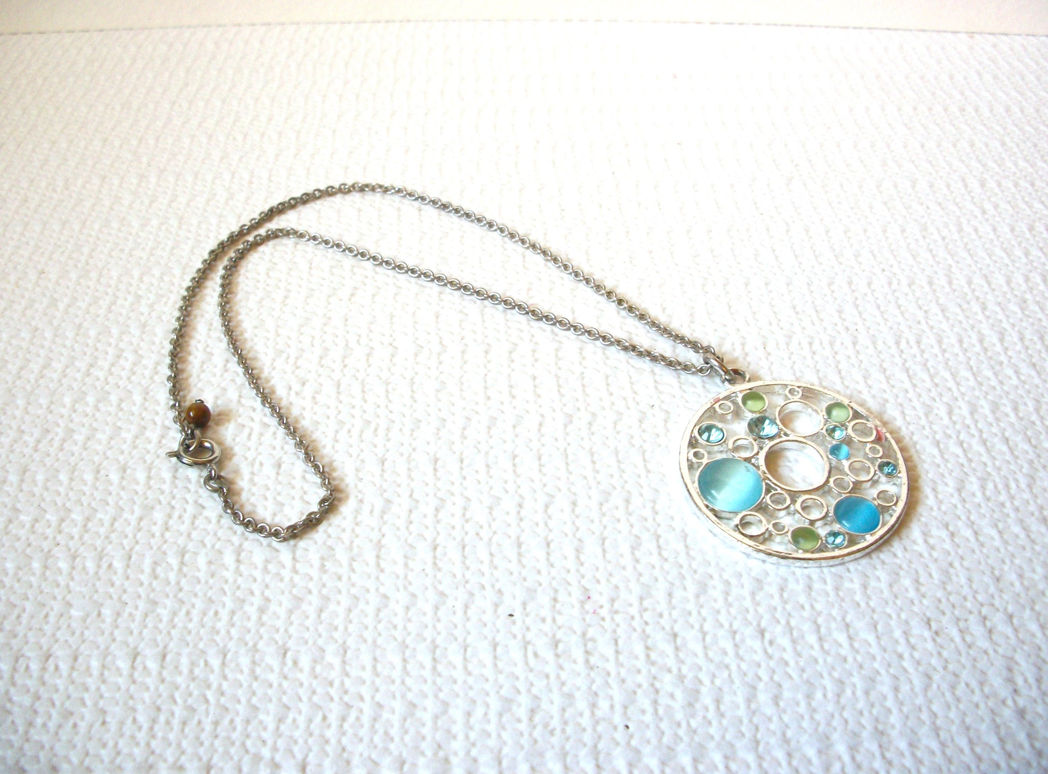 Retro Blue Moon Glow Necklace 101320