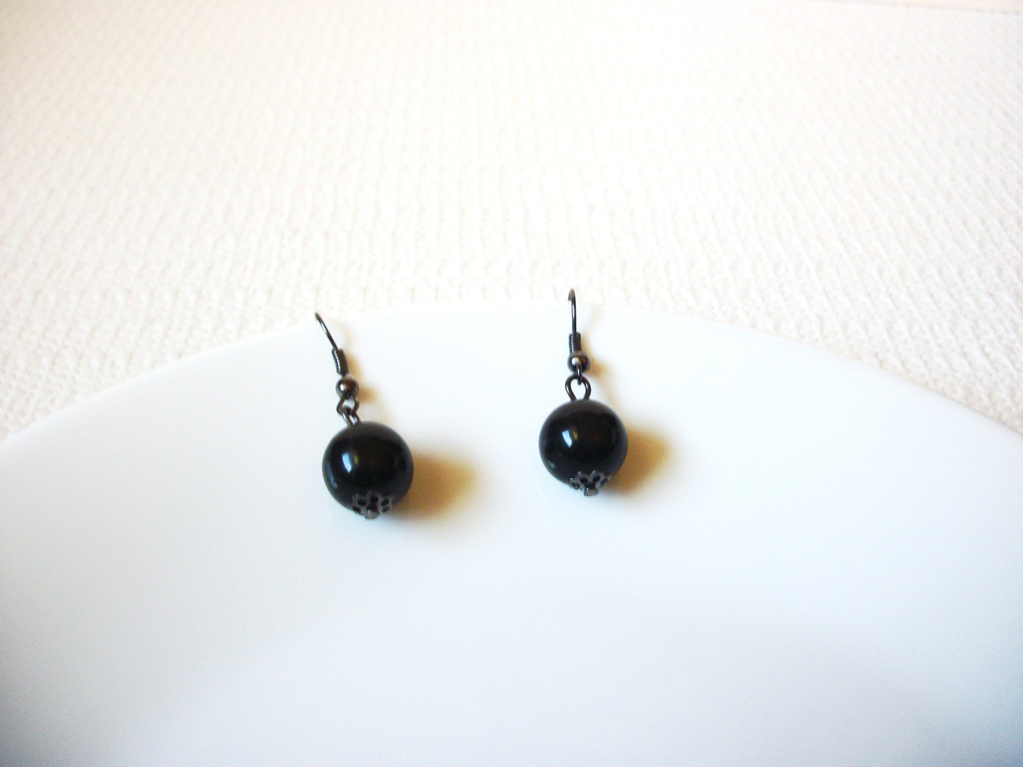 Retro Black Dangle Earrings 101320