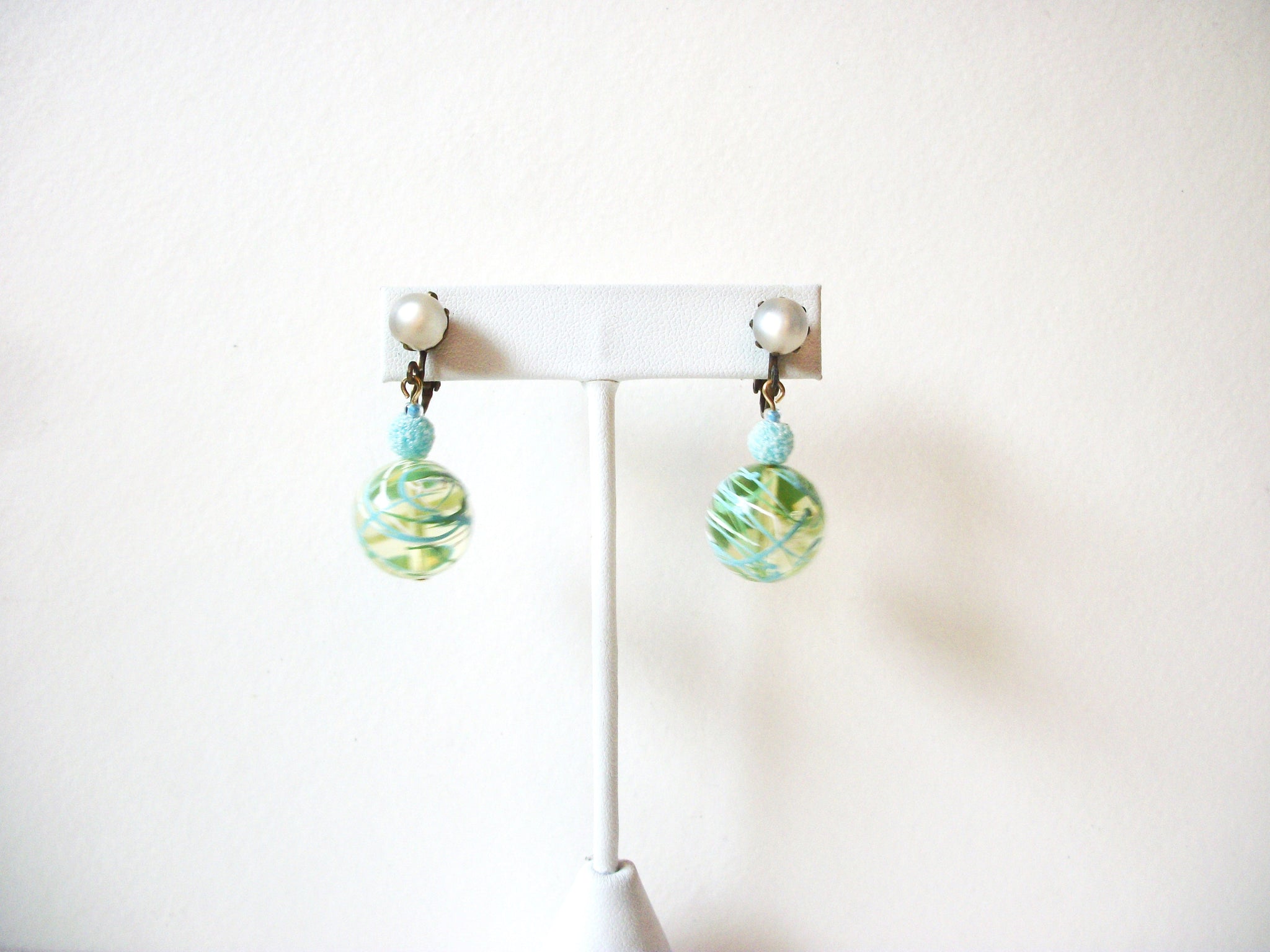 Vintage Lucite Earrings 71420