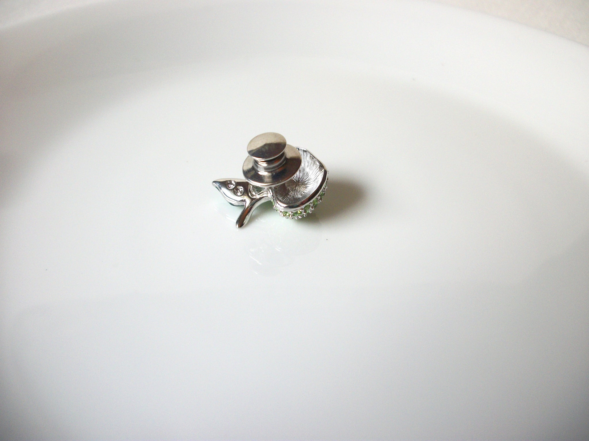 Smaller Rhinestones Apple Stick Pin 71720