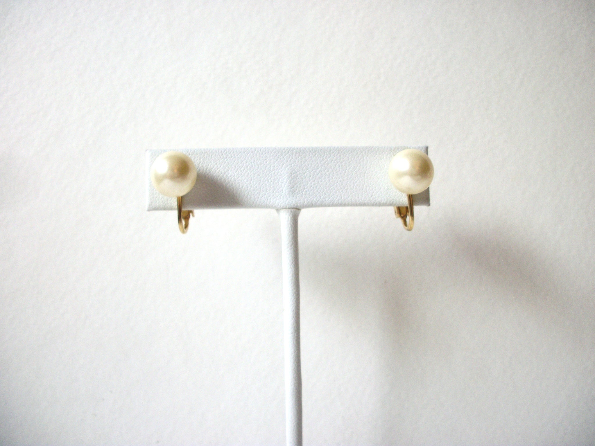 MARVELLA Vintage Glass Pearls Screw Back Earrings 71820