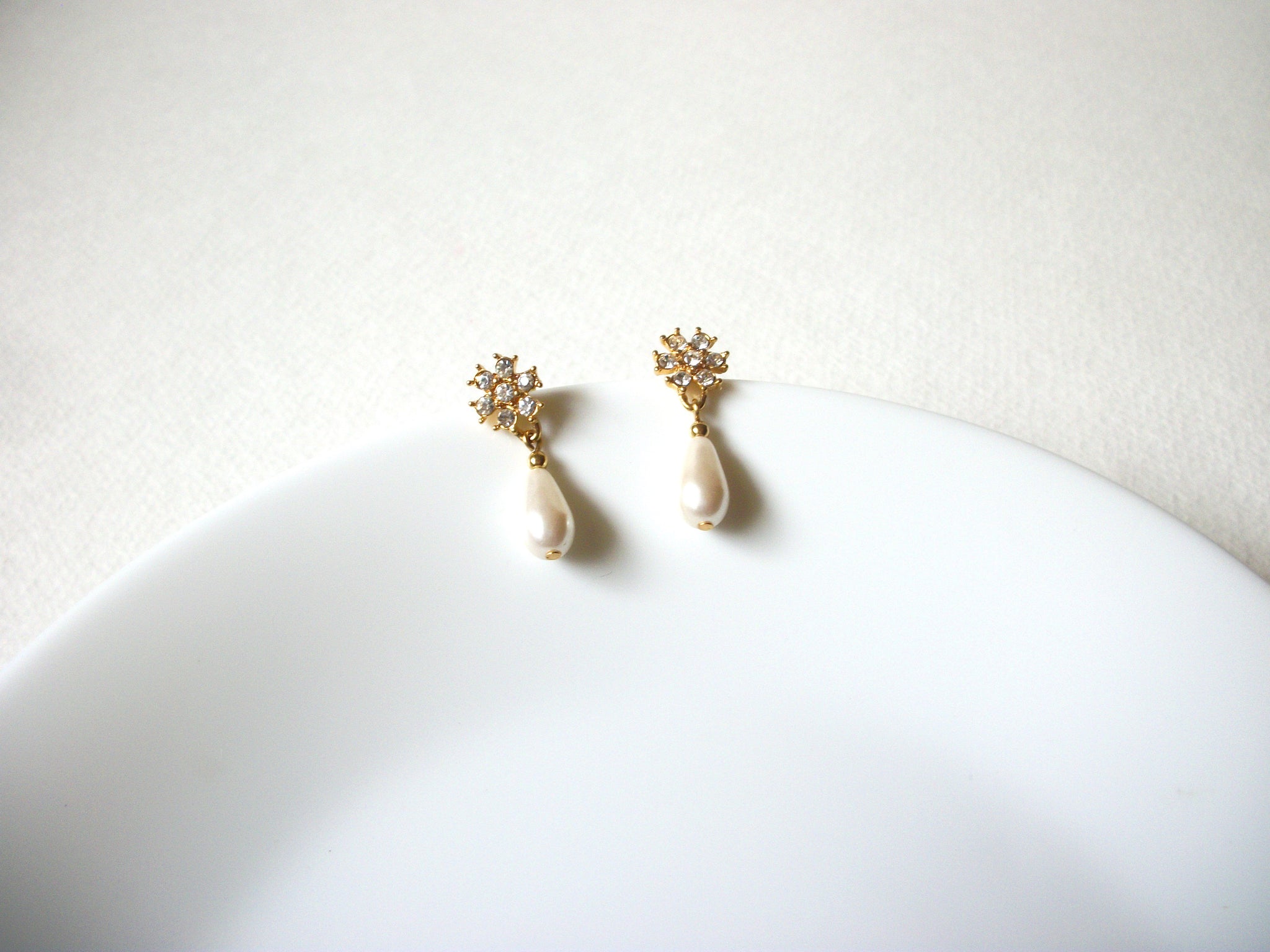 Vintage Glass Pearl Earrings 71820