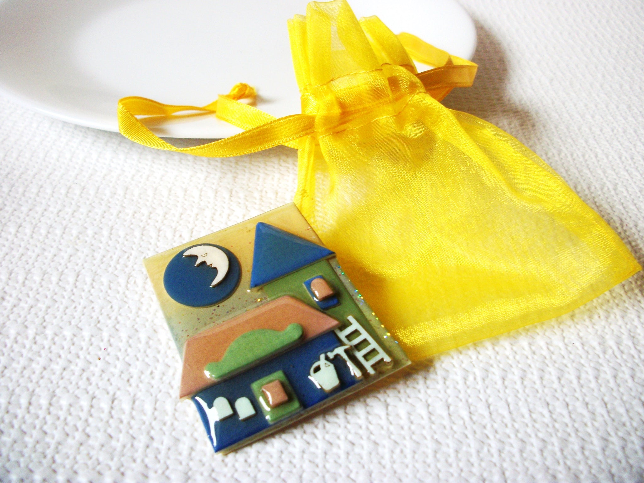 Vintage Lucinda Pins, House Pins By Lucinda 72520