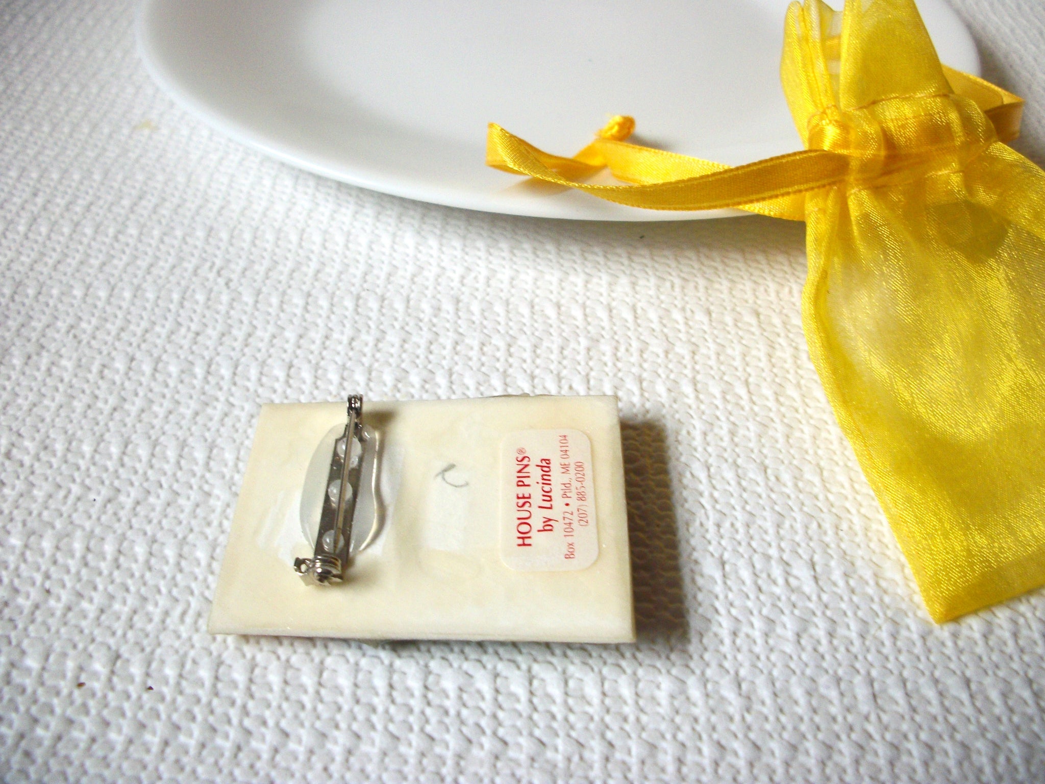 Vintage Lucinda Pins, House Pins By Lucinda 72520