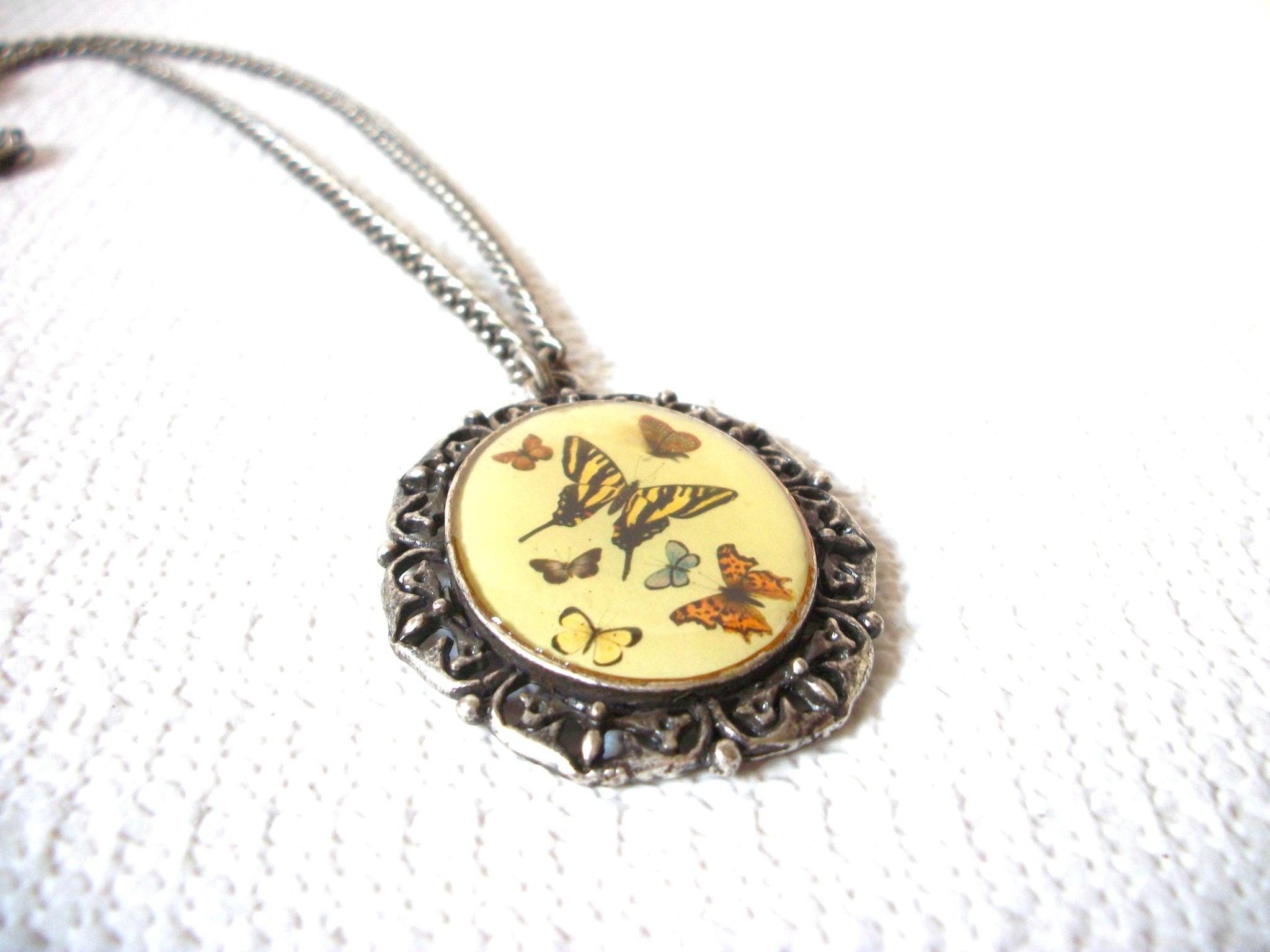 Vintage ICING Butterfly Necklace 80220