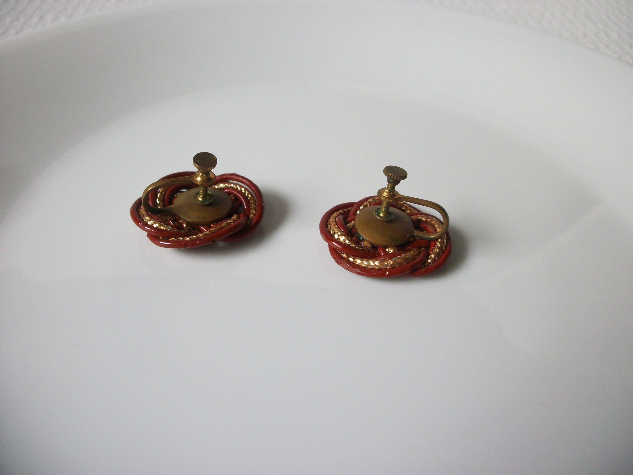 1940s Vintage Weaved Leather Earrings 80420