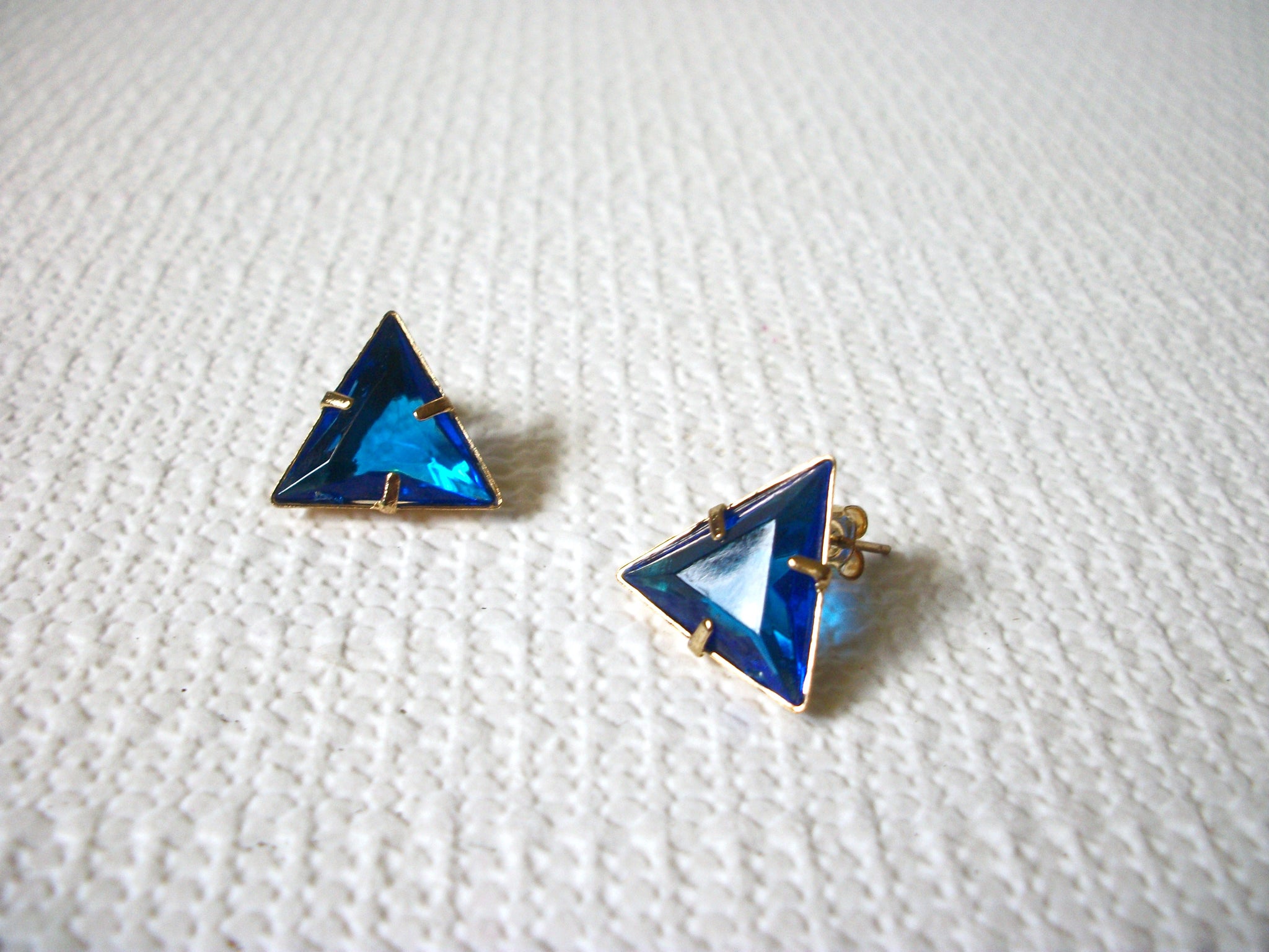 Vintage Blue Glass Earrings 80420