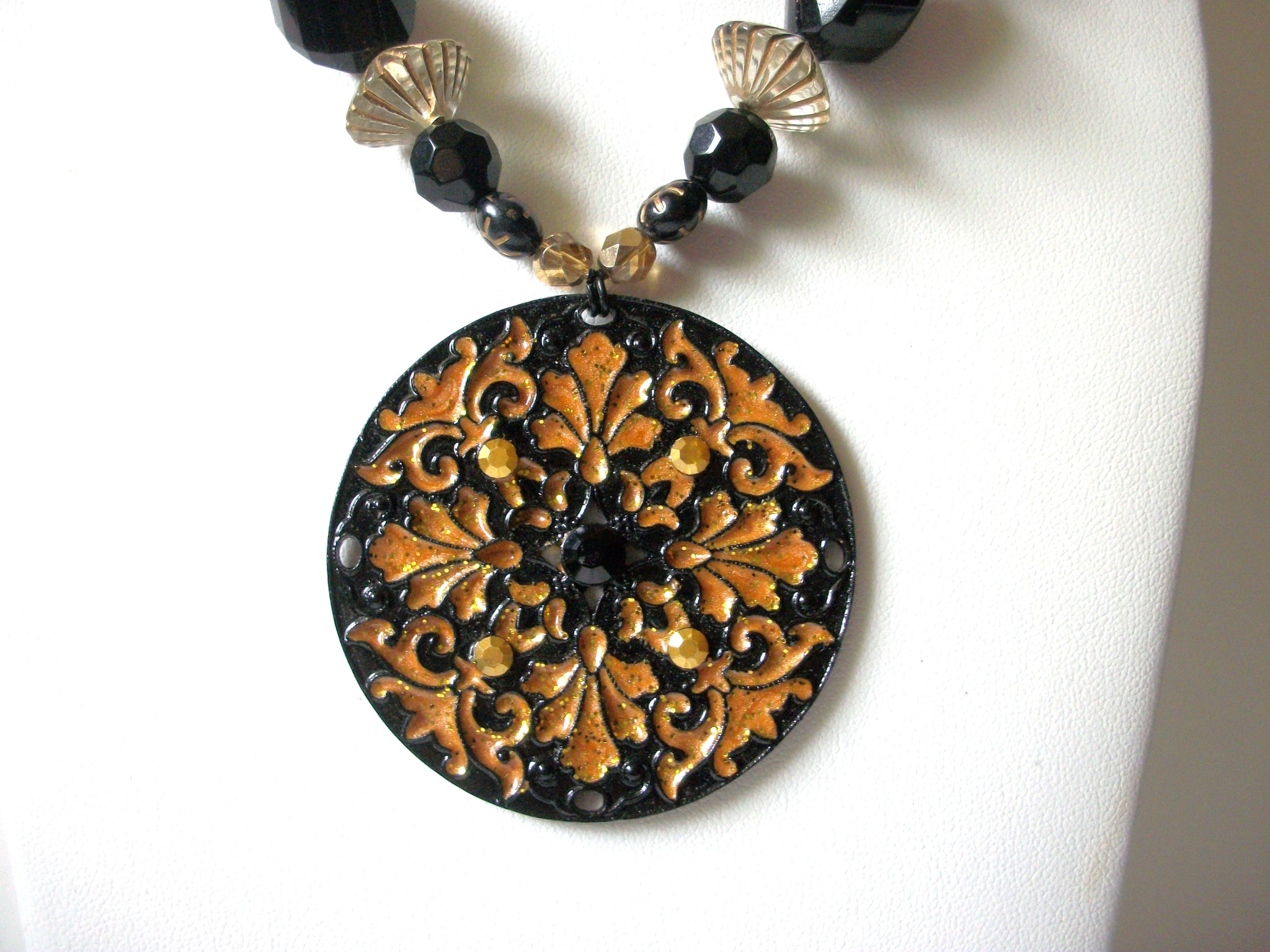 Vintage CHICO`s Rustic Mad Woman Necklace 80520