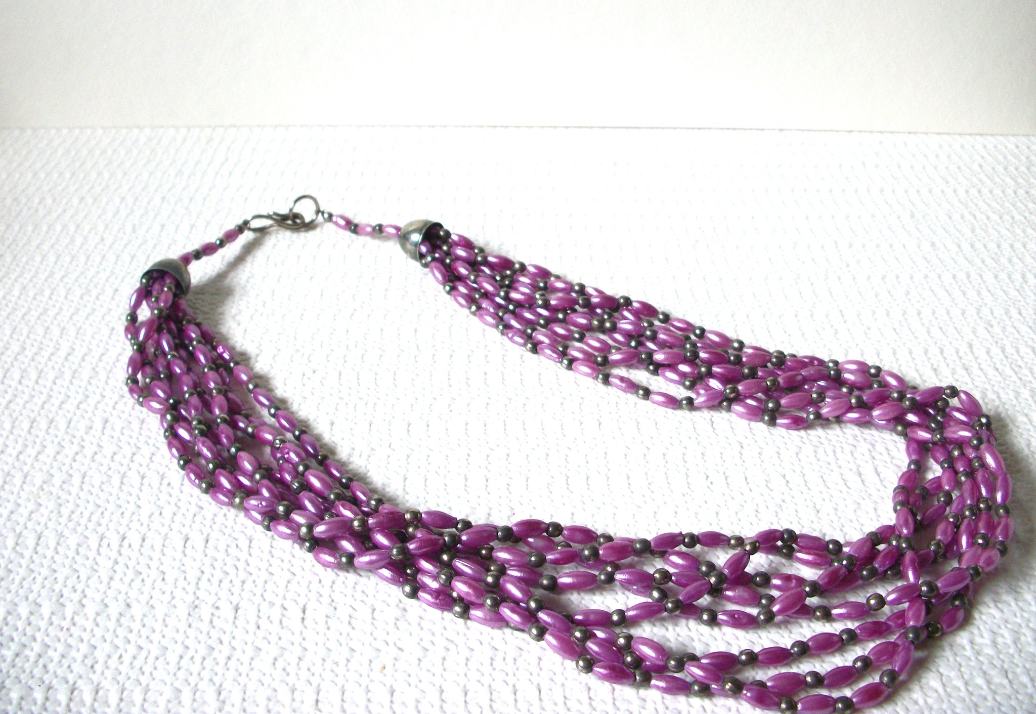 Vintage Purple Rose Glass Pearl Necklace 80620
