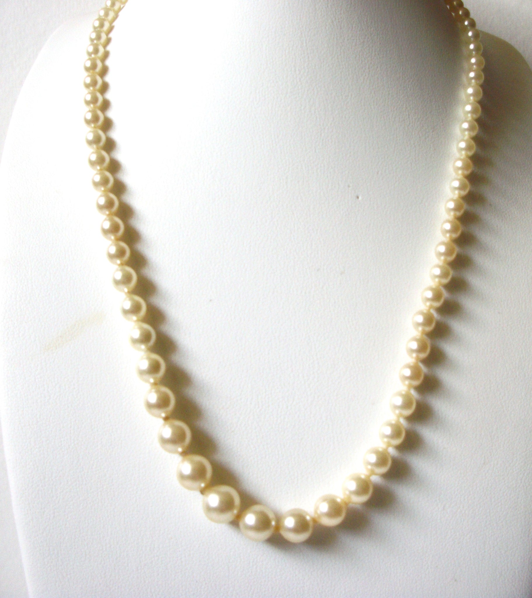 Vintage Glass Pearl Necklace 80720