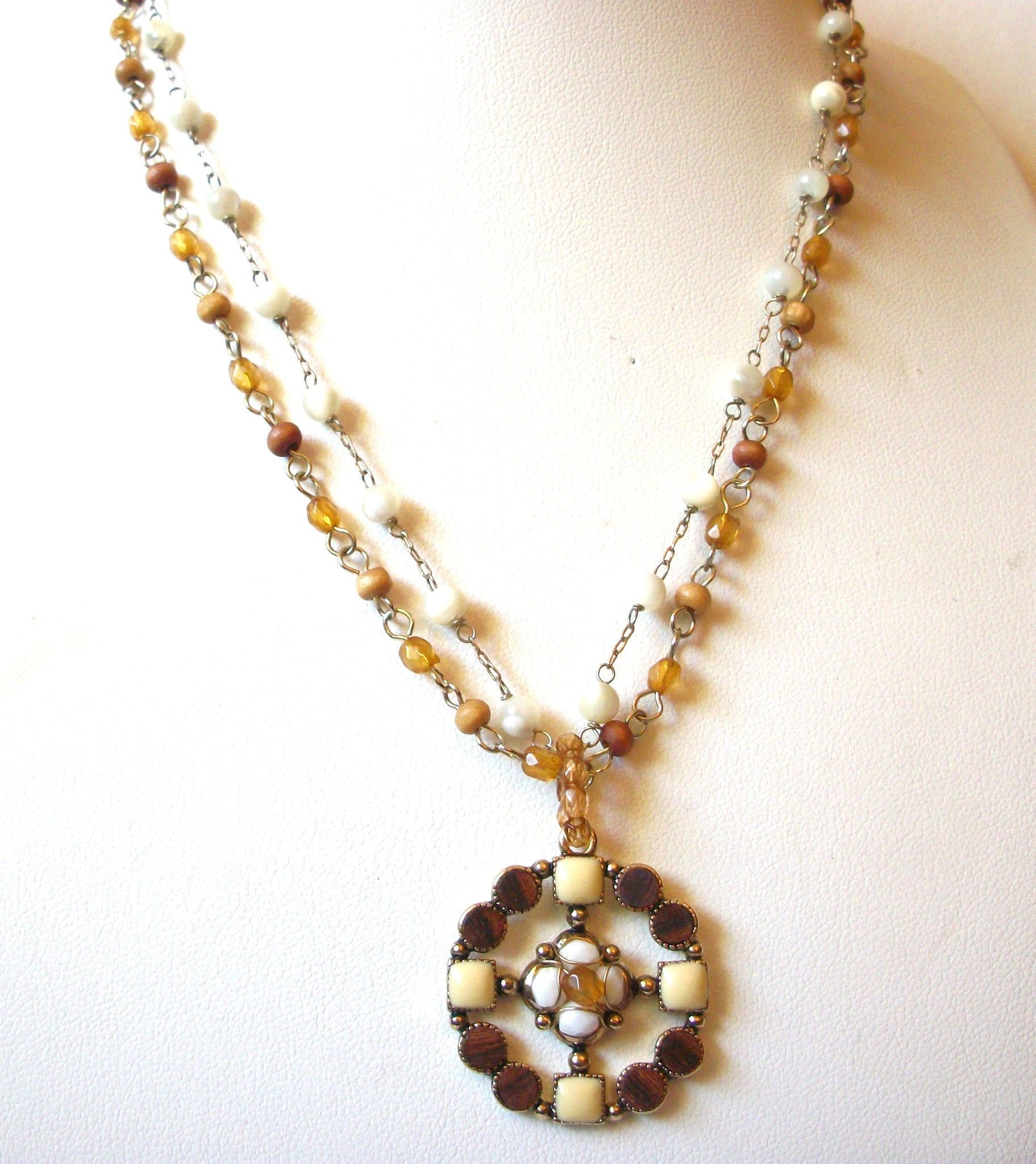Romantic Vintage Glass Rhinestone Necklace 81320