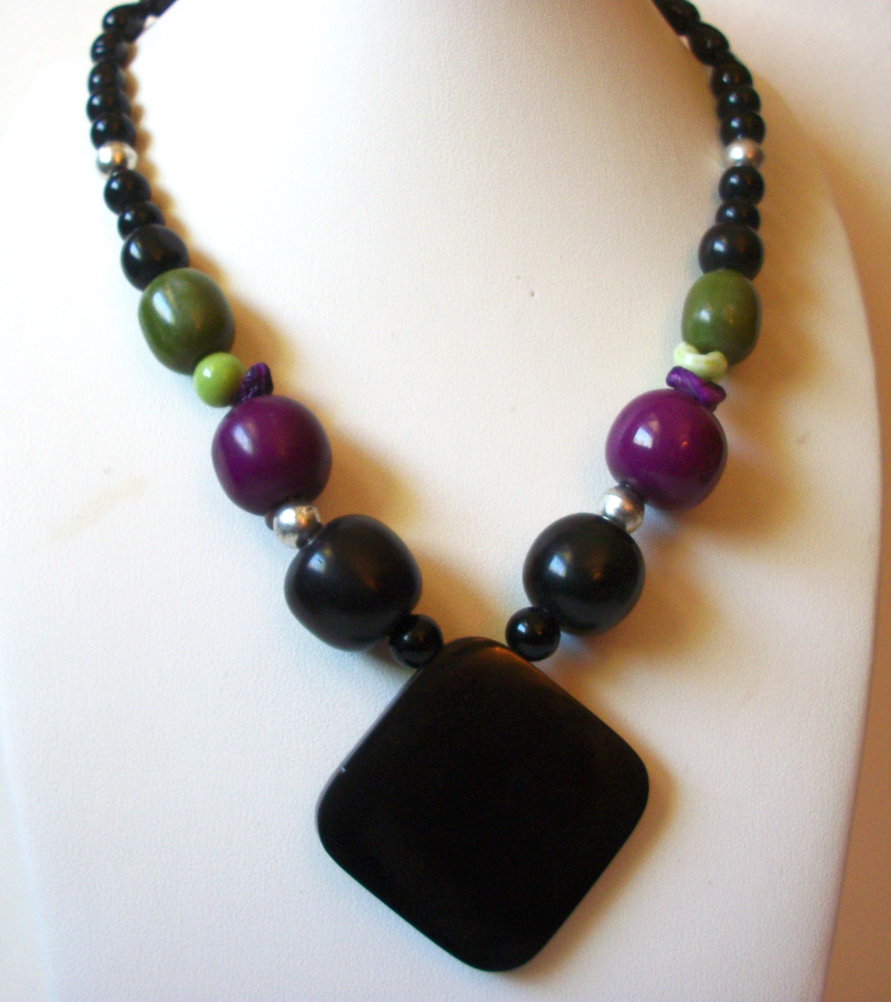 Retro Colorful Necklace 81320
