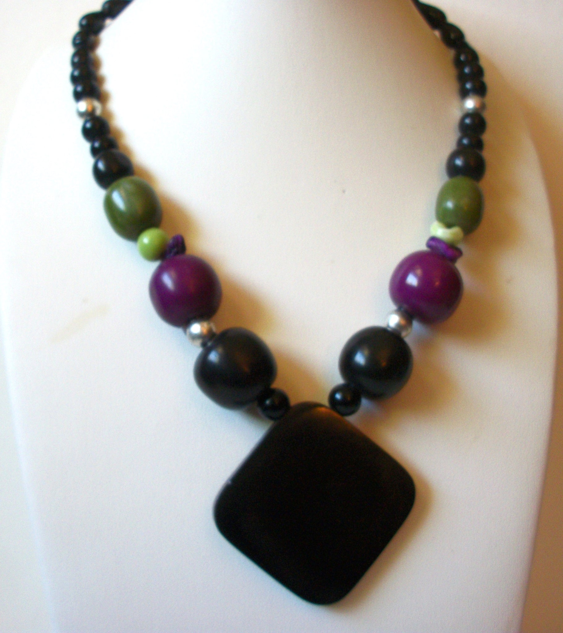 Retro Colorful Necklace 81320