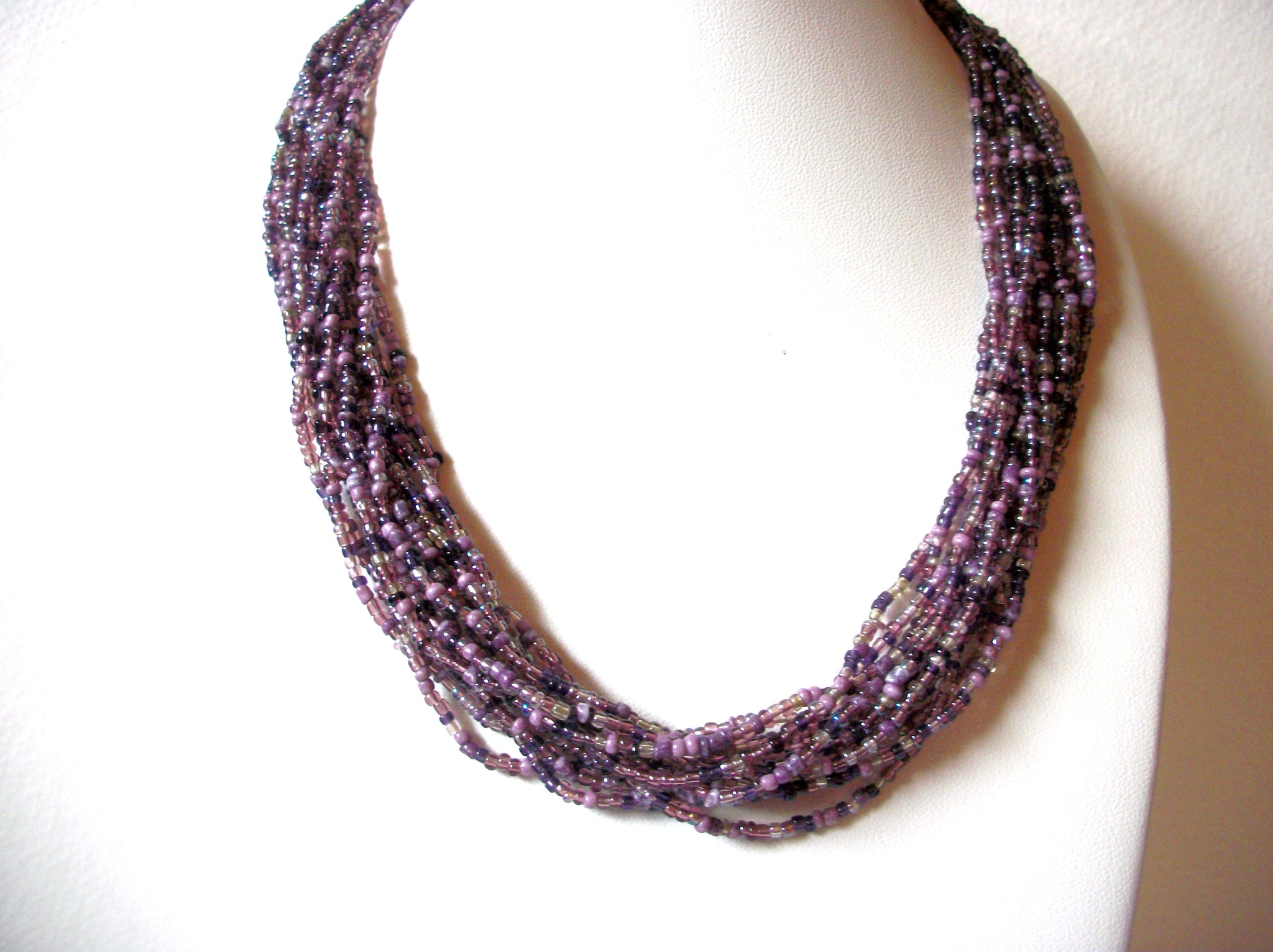 Vintage Purple Glass Necklace 81520
