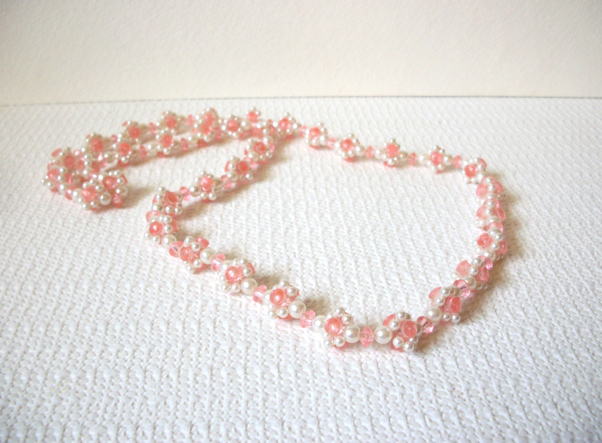Vintage Pink Glass Pearl Necklace 81520
