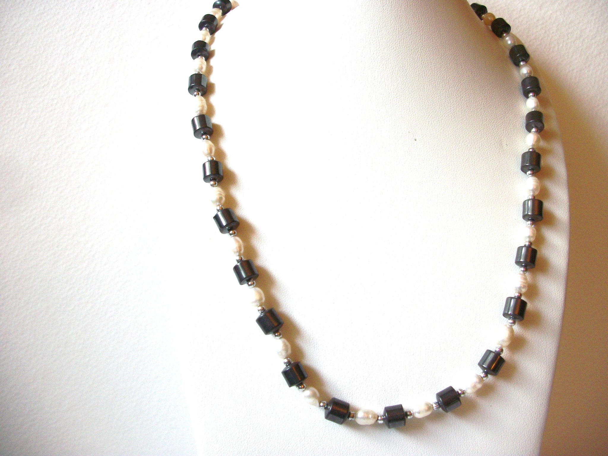 Vintage Glass Pearl Hematite Necklace 81820