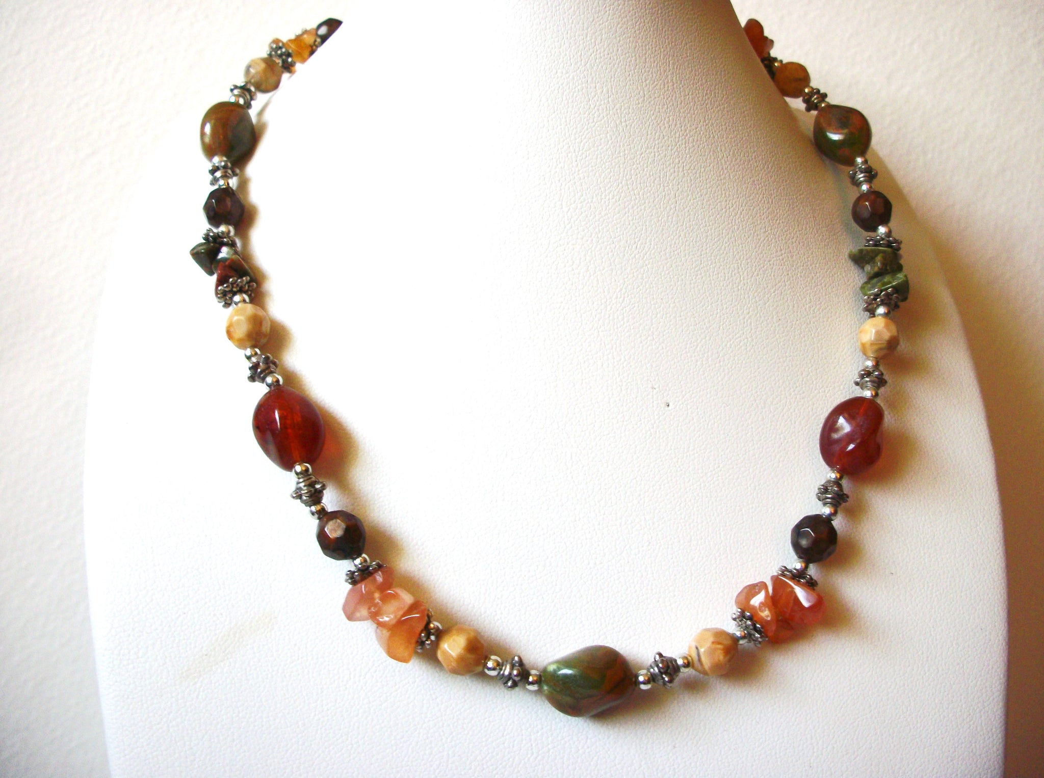 Vintage Semi Precious Stone Necklace 81720